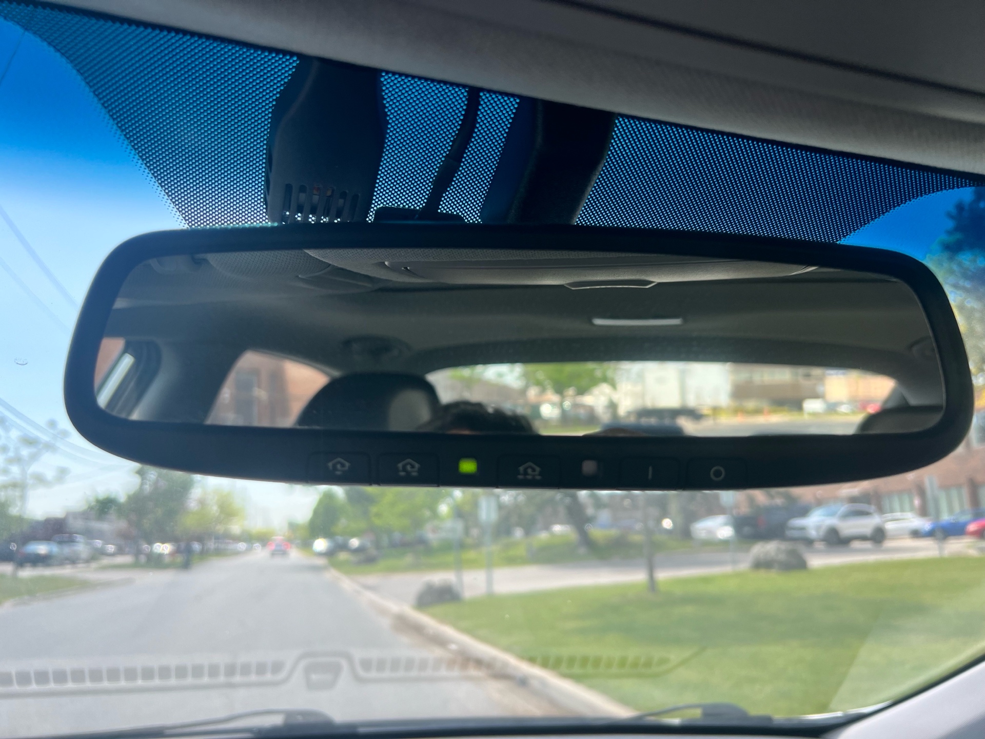 /autocainc/2014-Hyundai-Elantra-1457894310337402.jpg
