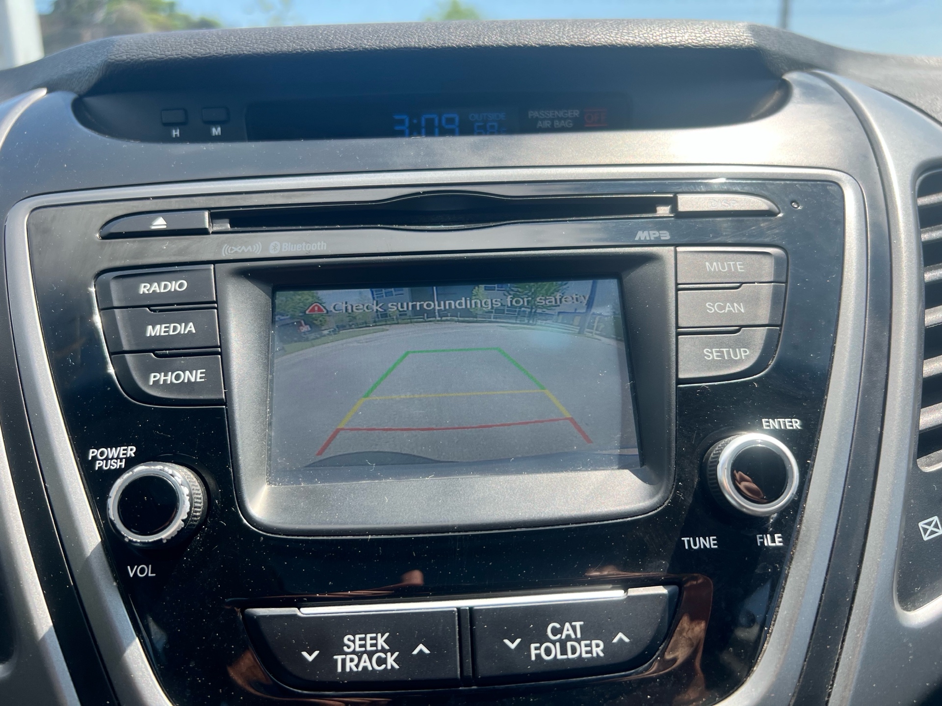 /autocainc/2014-Hyundai-Elantra-24950607341980535.jpg