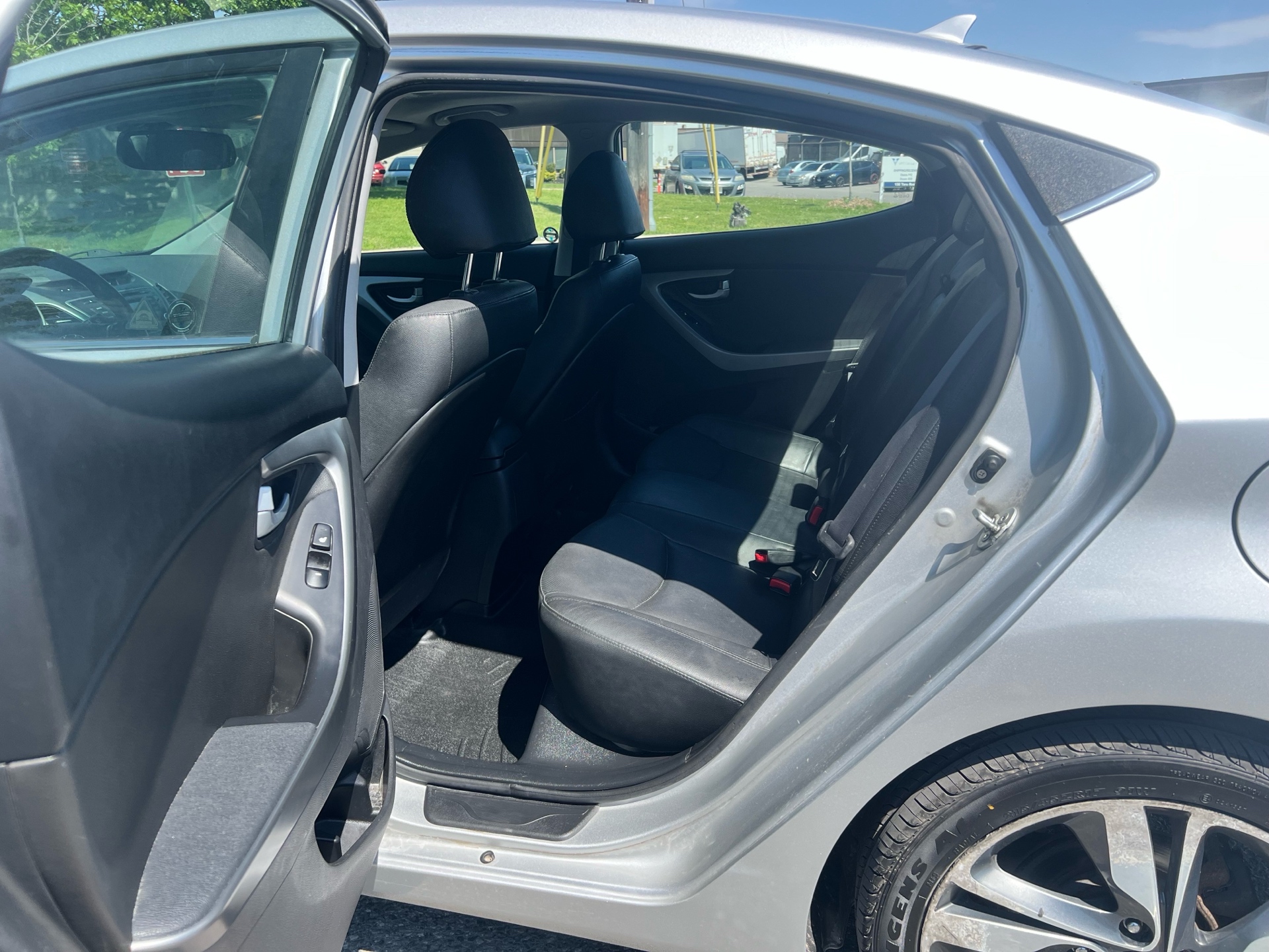 /autocainc/2014-Hyundai-Elantra-6714703345849689.jpg