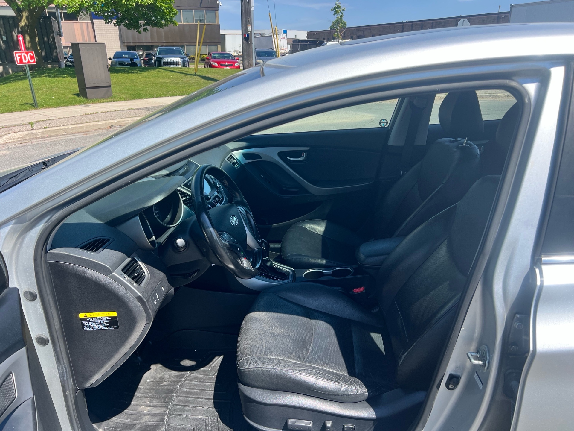 /autocainc/2014-Hyundai-Elantra-7358294565079331.jpg
