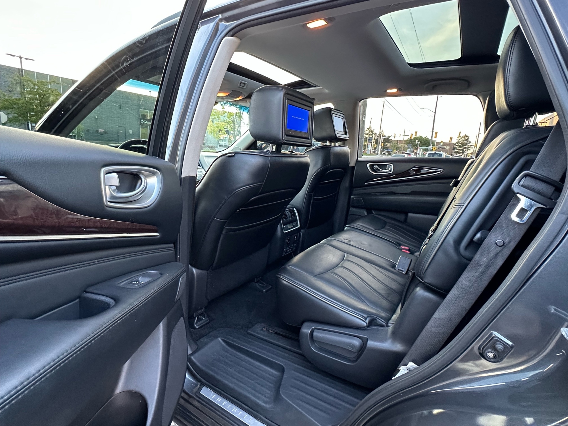 /autocainc/2014-INFINITI-QX60-671597181893713.jpg