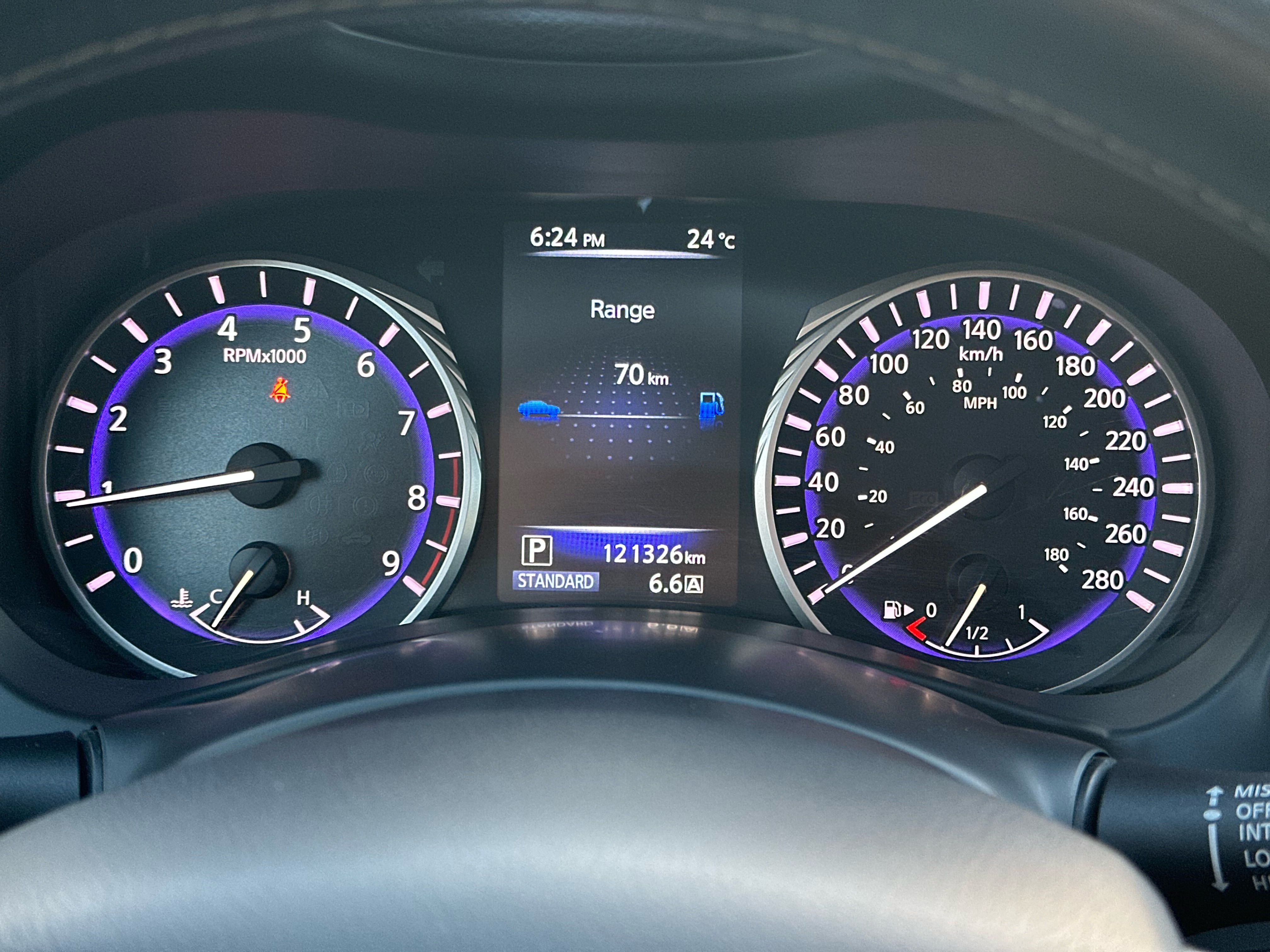 /autocainc/2014-Infiniti-Q50-637411222449767.jpg
