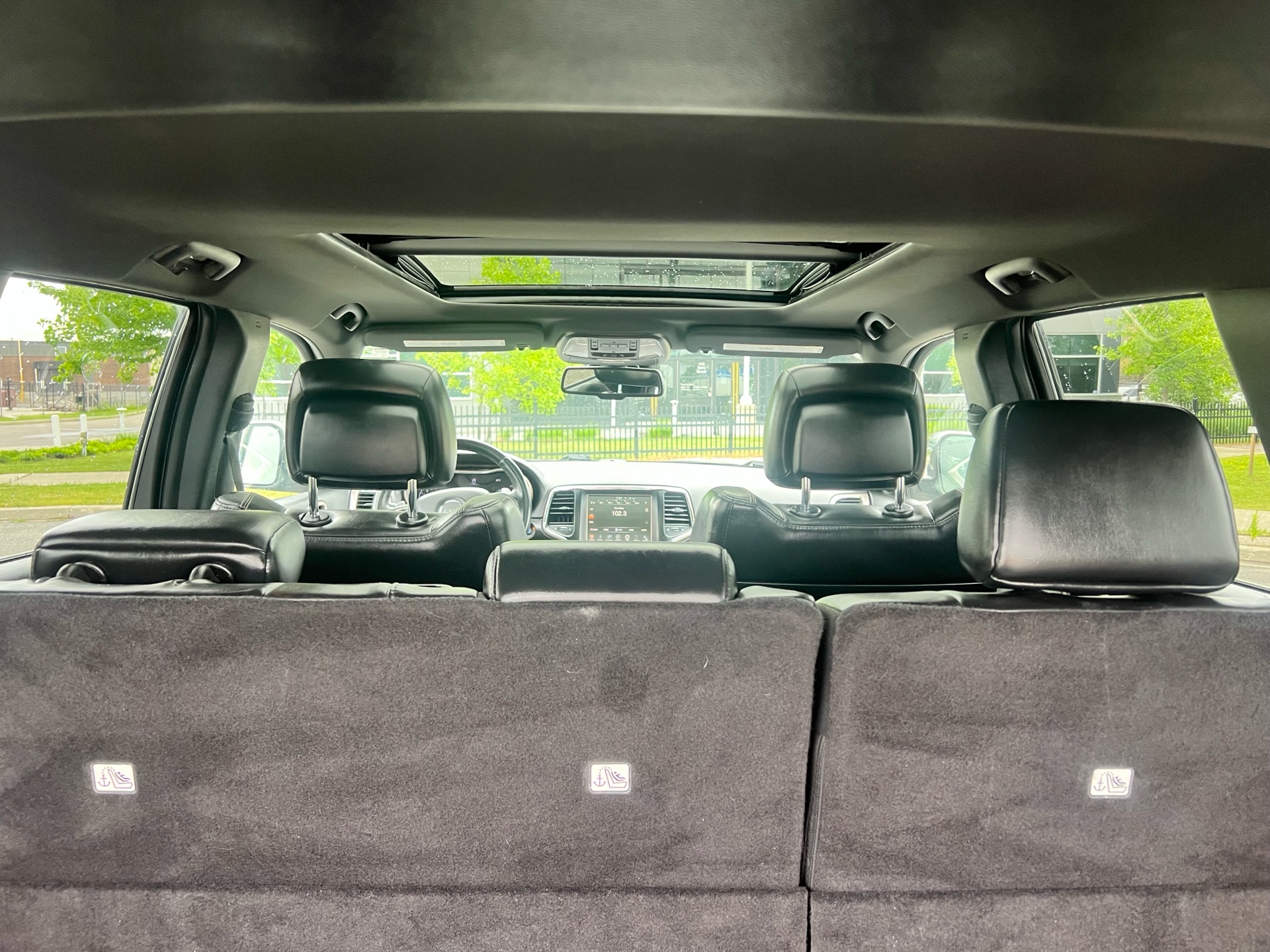 /autocainc/2014-Jeep-GrandCherokee-9120071742329798.jpg