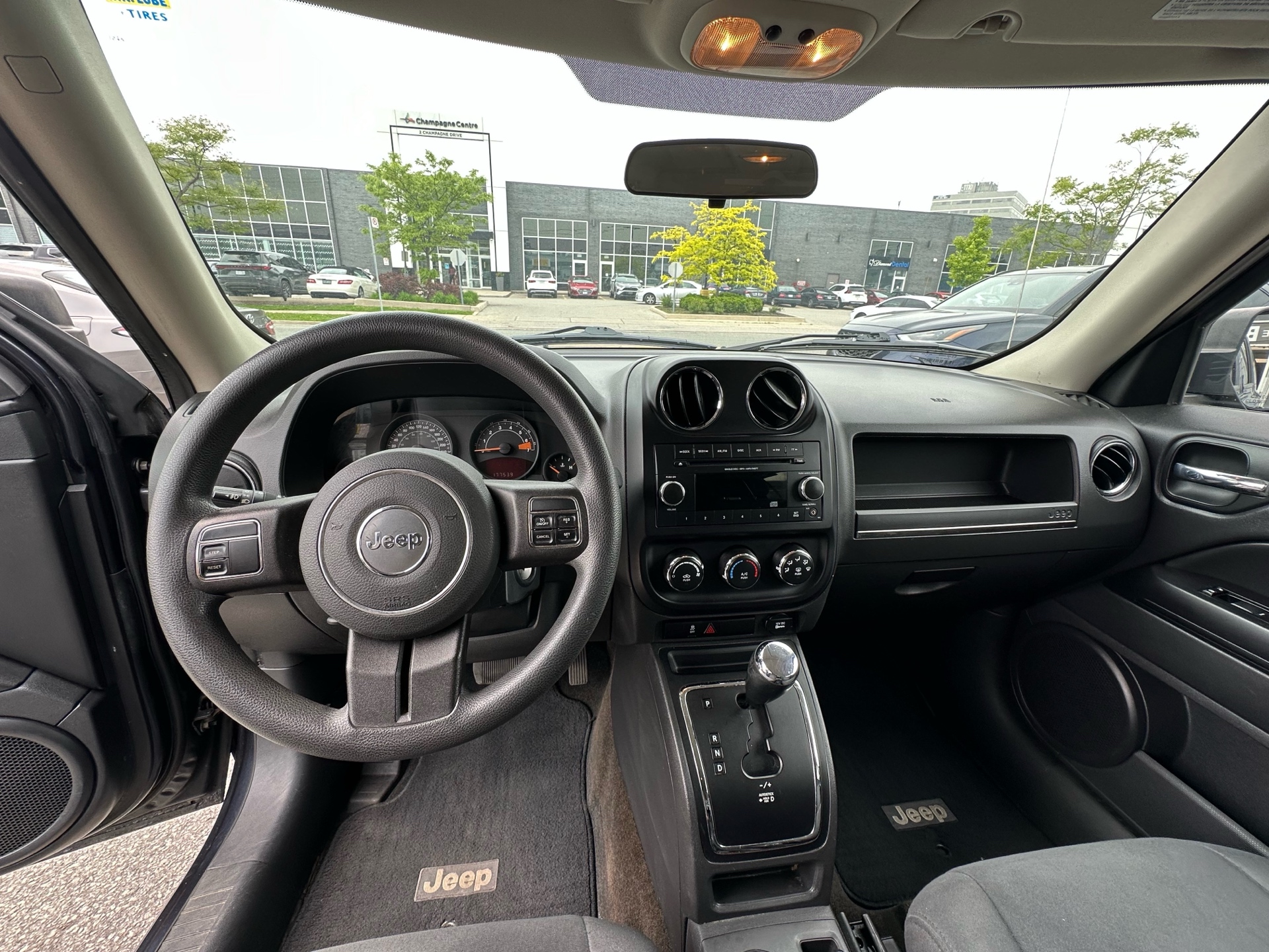 /autocainc/2014-Jeep-Patriot-11518859586458396.jpg