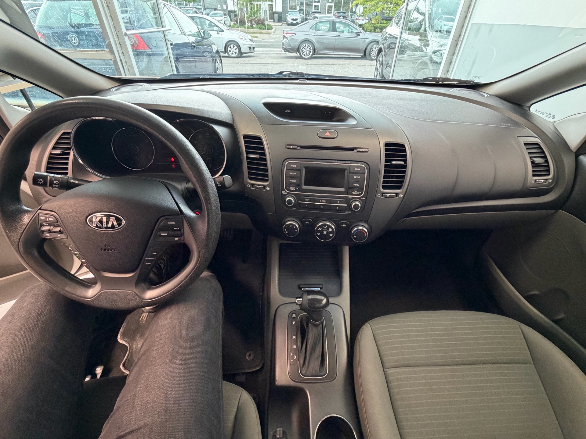 /autocainc/2014-Kia-Forte-1407352812624838.jpg