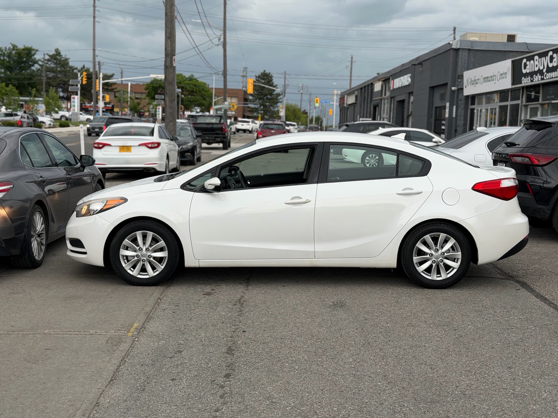 /autocainc/2014-Kia-Forte-21471427849690516.jpg