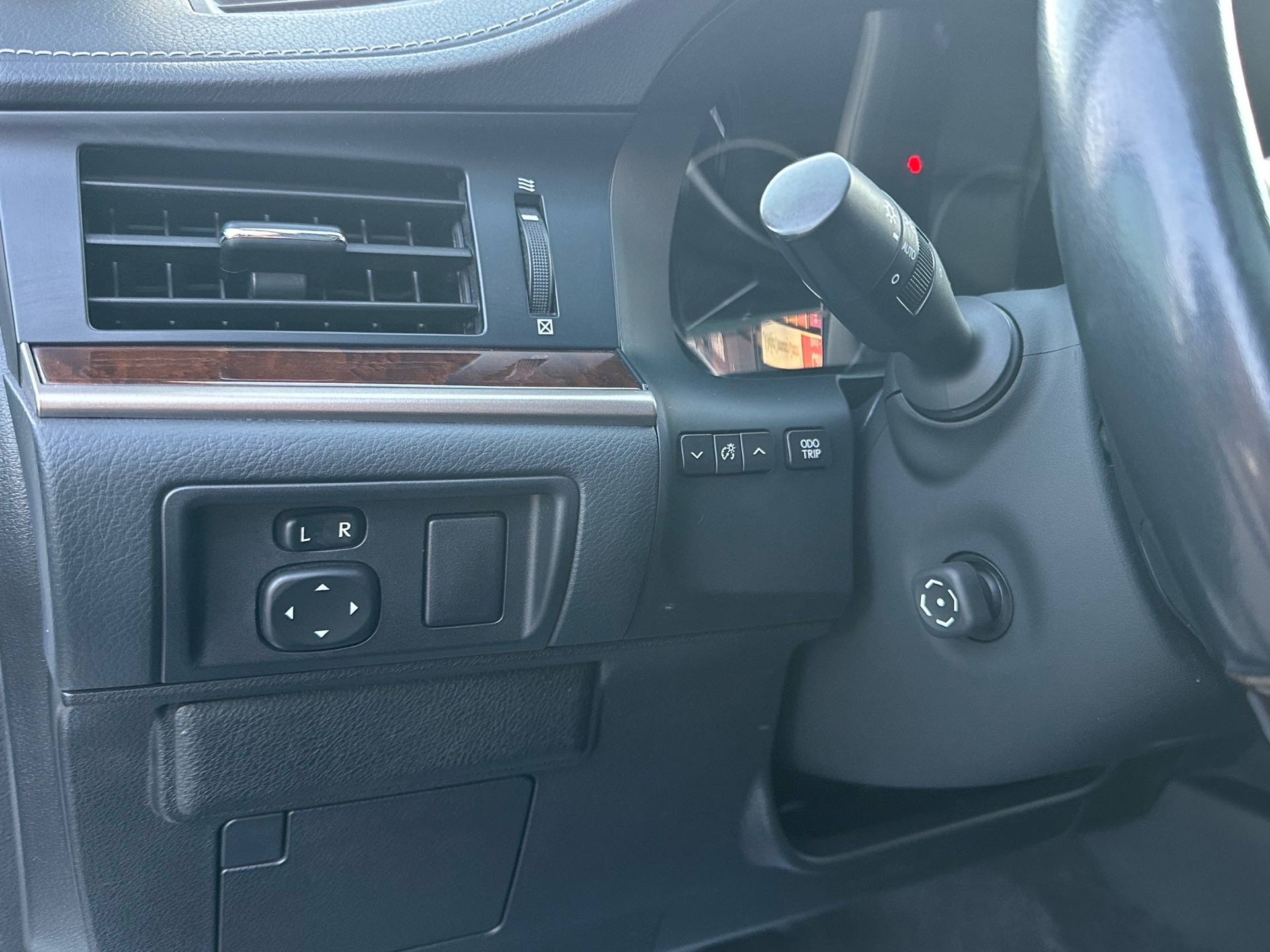/autocainc/2014-Lexus-ES-32339118035324677.jpg