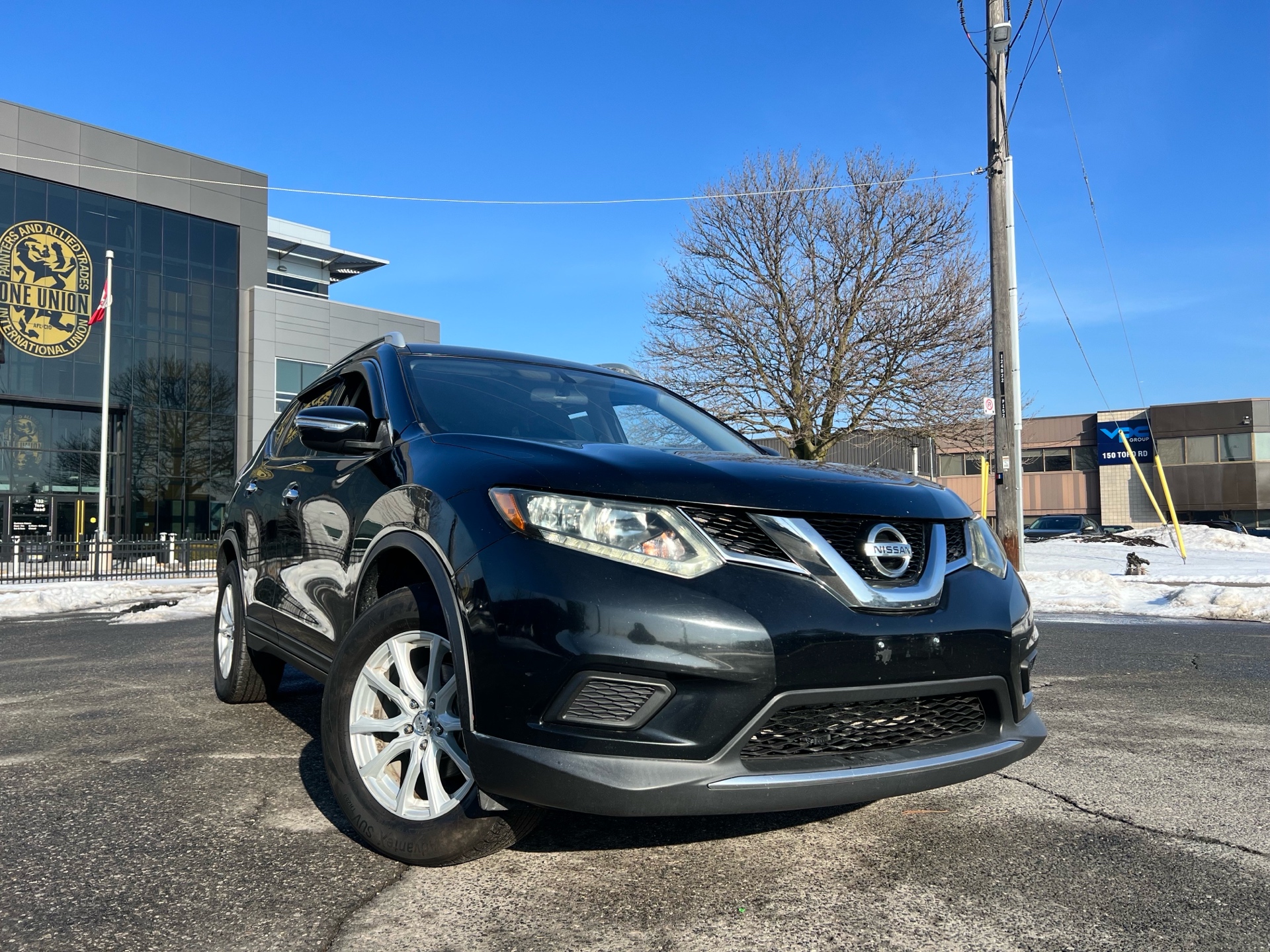 /autocainc/2014-Nissan-Rogue-5861422516305062.jpg
