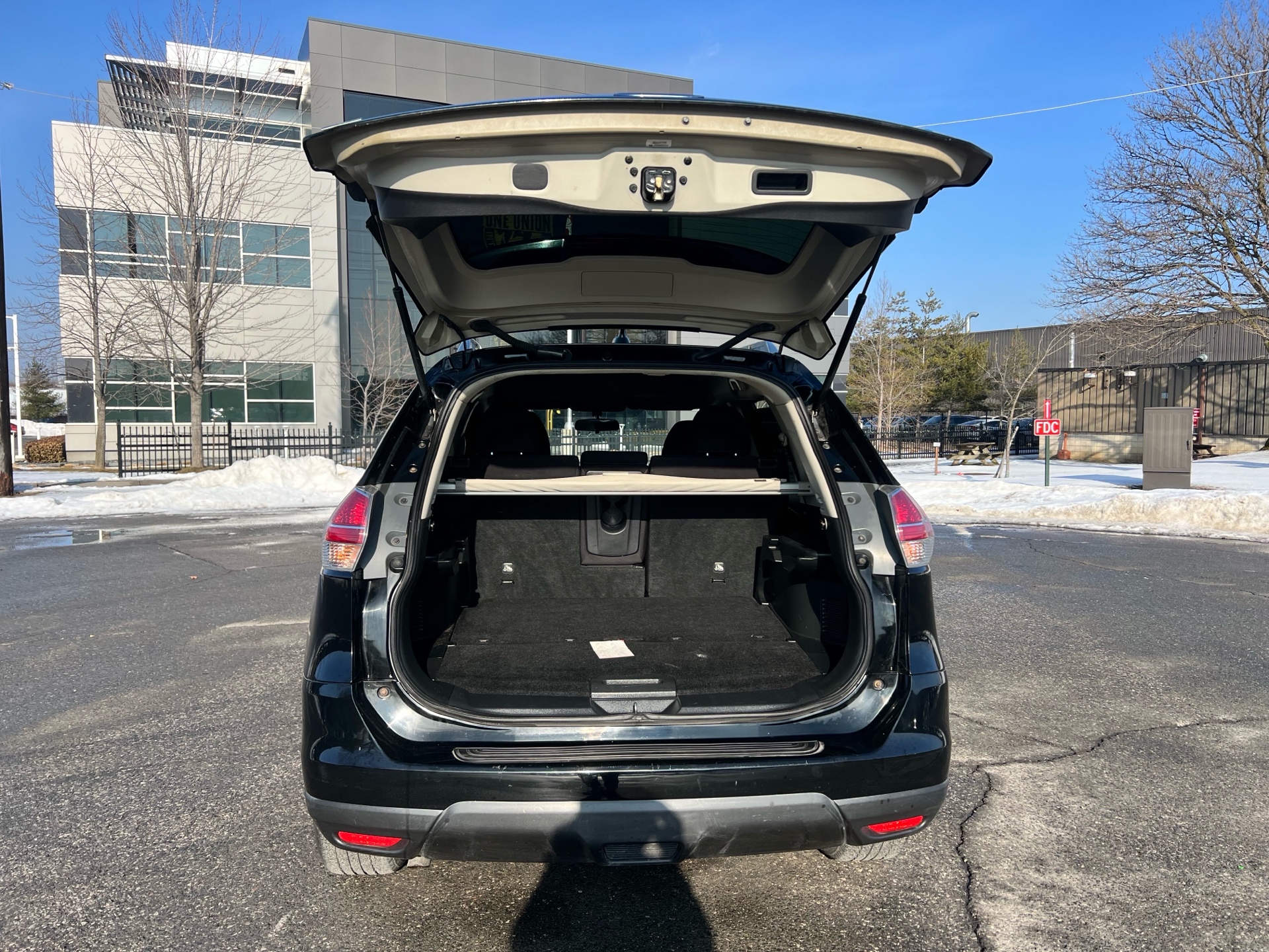 /autocainc/2014-Nissan-Rogue-6194294335204538.jpg