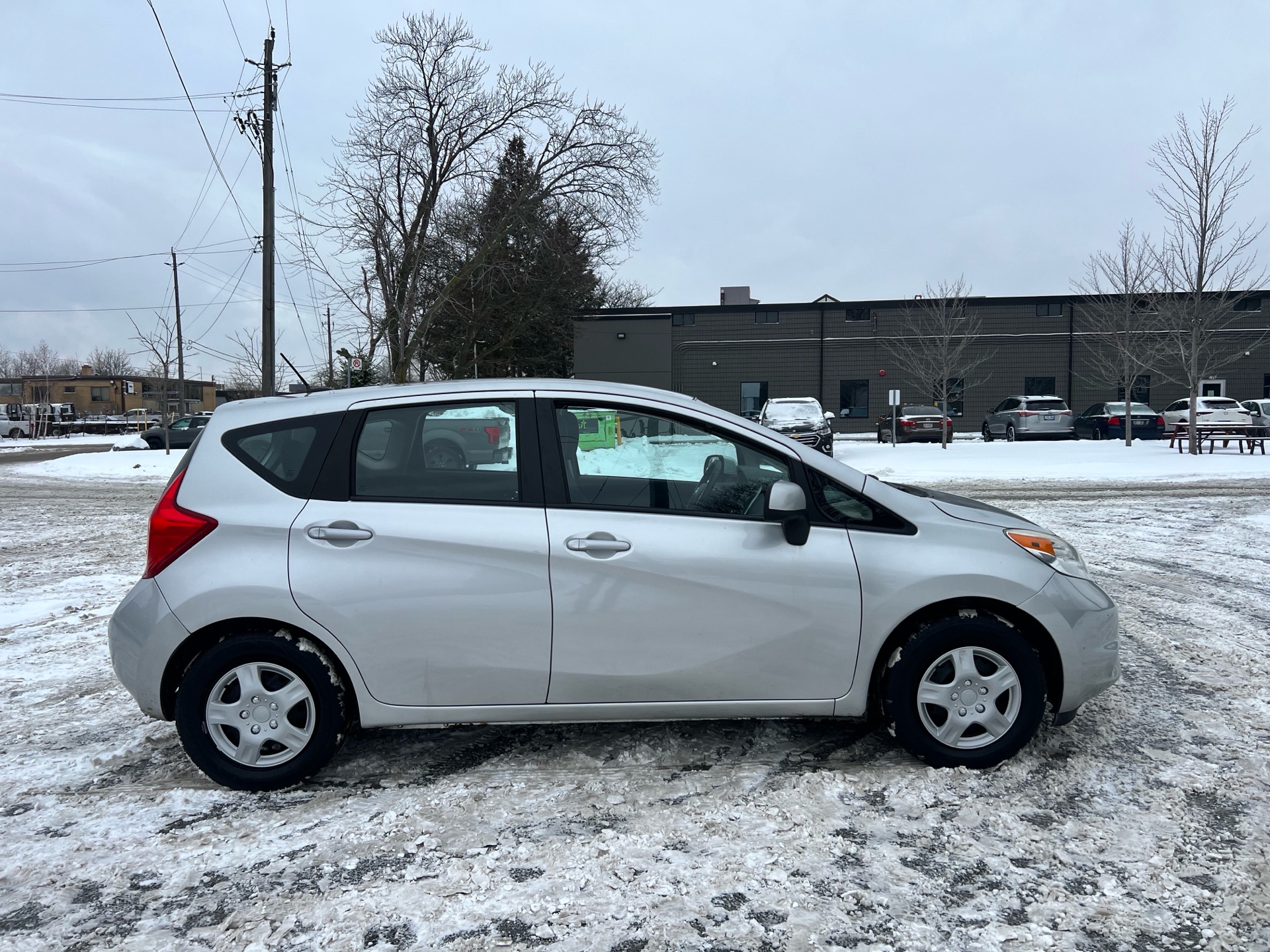 /autocainc/2014-Nissan-VersaNote-20324538103935286.jpg