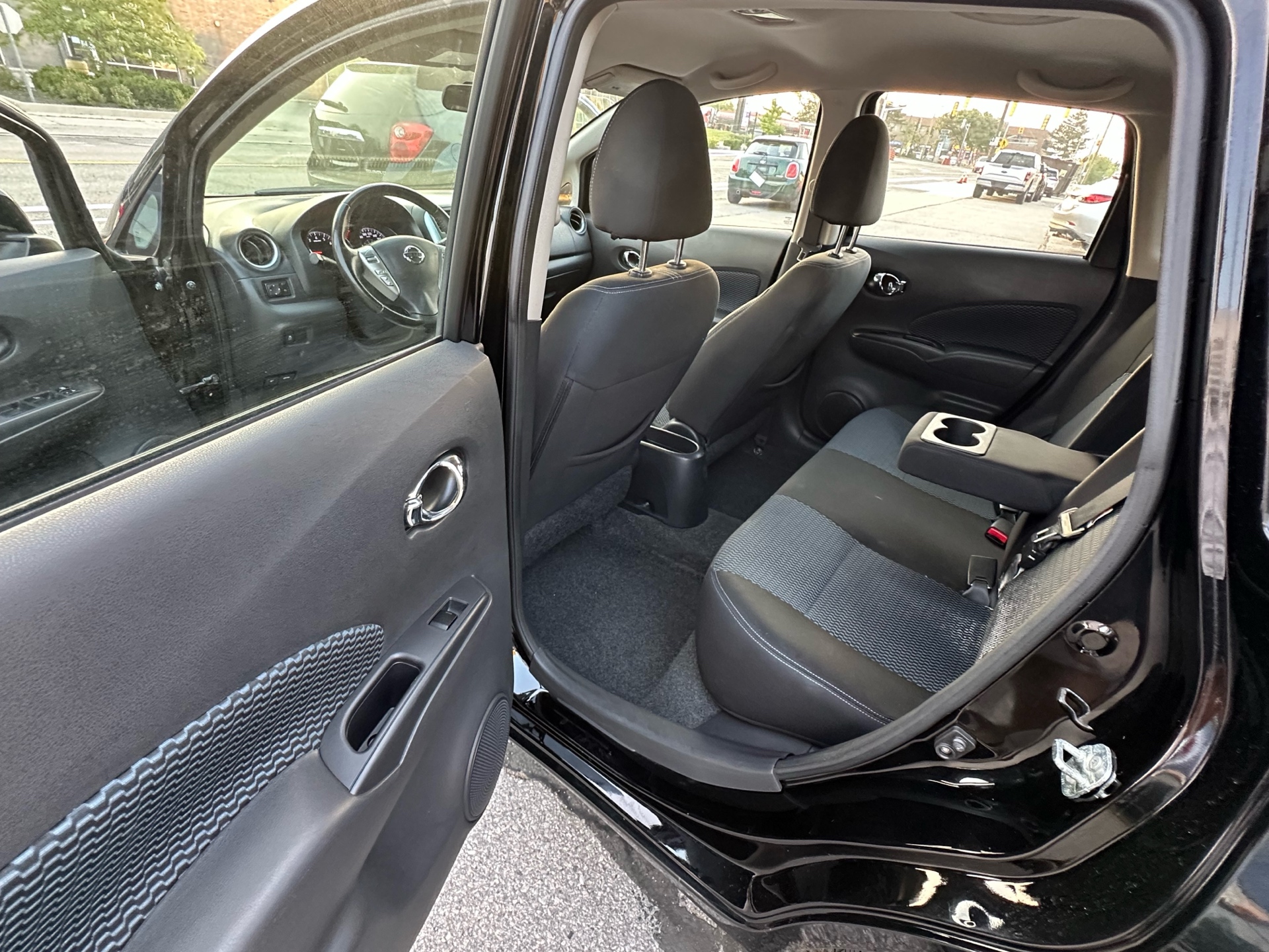 /autocainc/2014-Nissan-VersaNote-5347091672593103.jpg