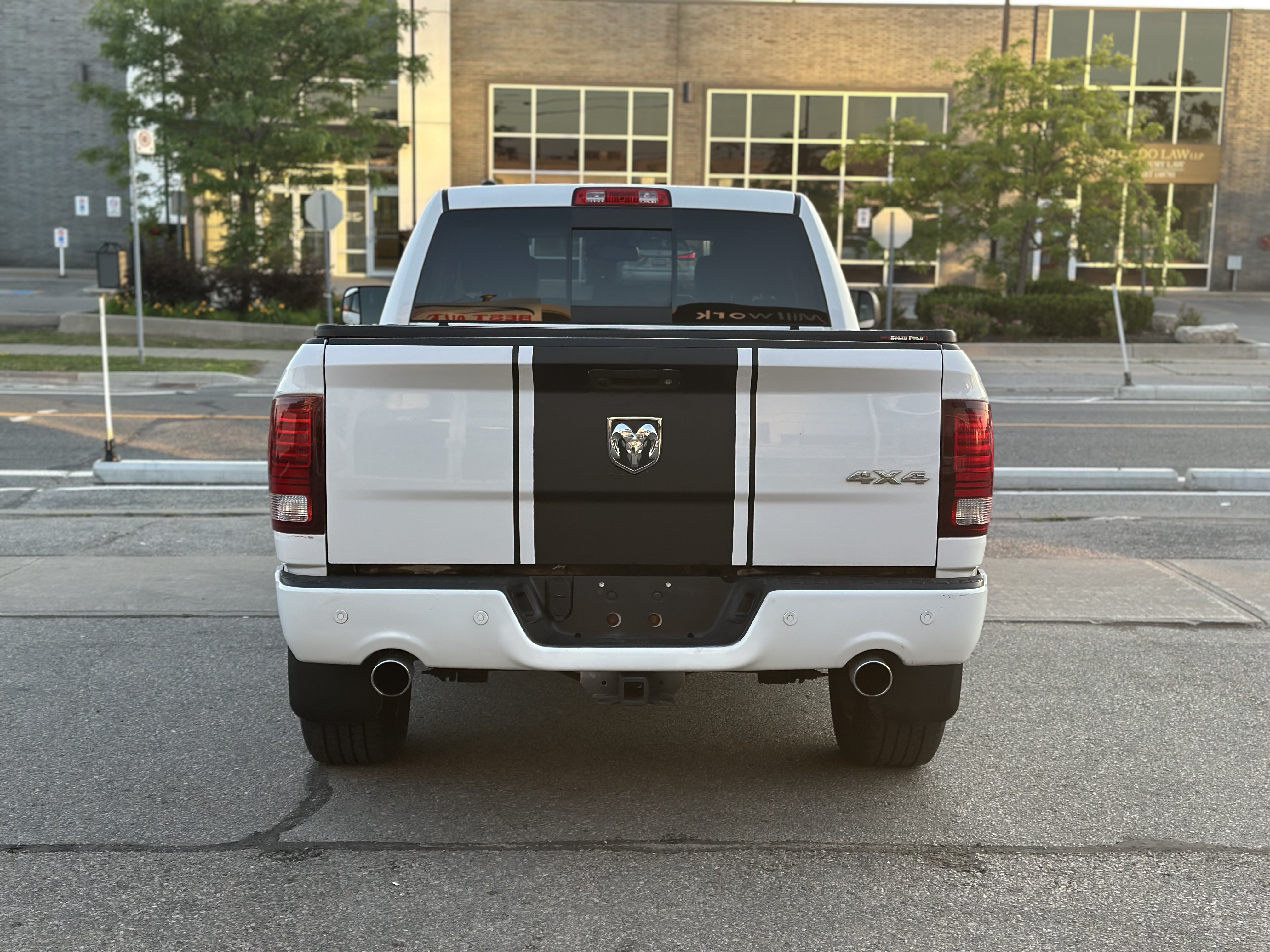 /autocainc/2014-Ram-1500-509523387738666.jpg