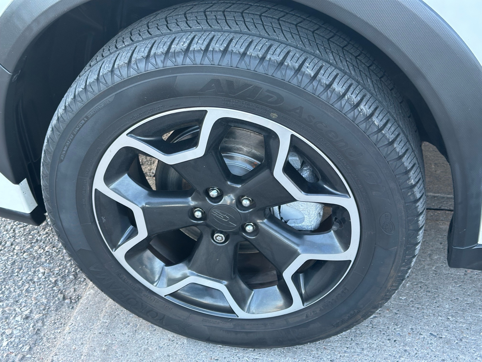 /autocainc/2014-Subaru-XVCrossTrek-24945739444043924.jpg