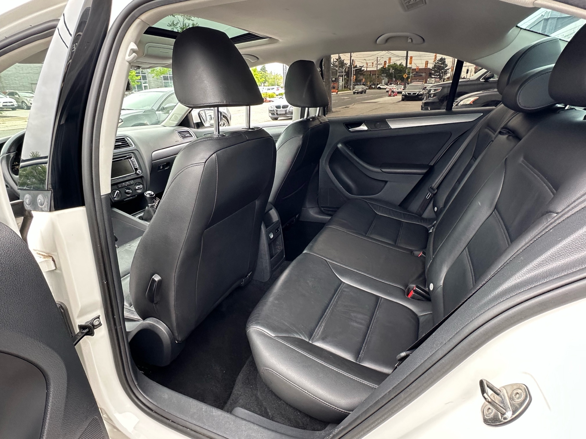 /autocainc/2014-Volkswagen-Jetta-6584288672935397.jpg