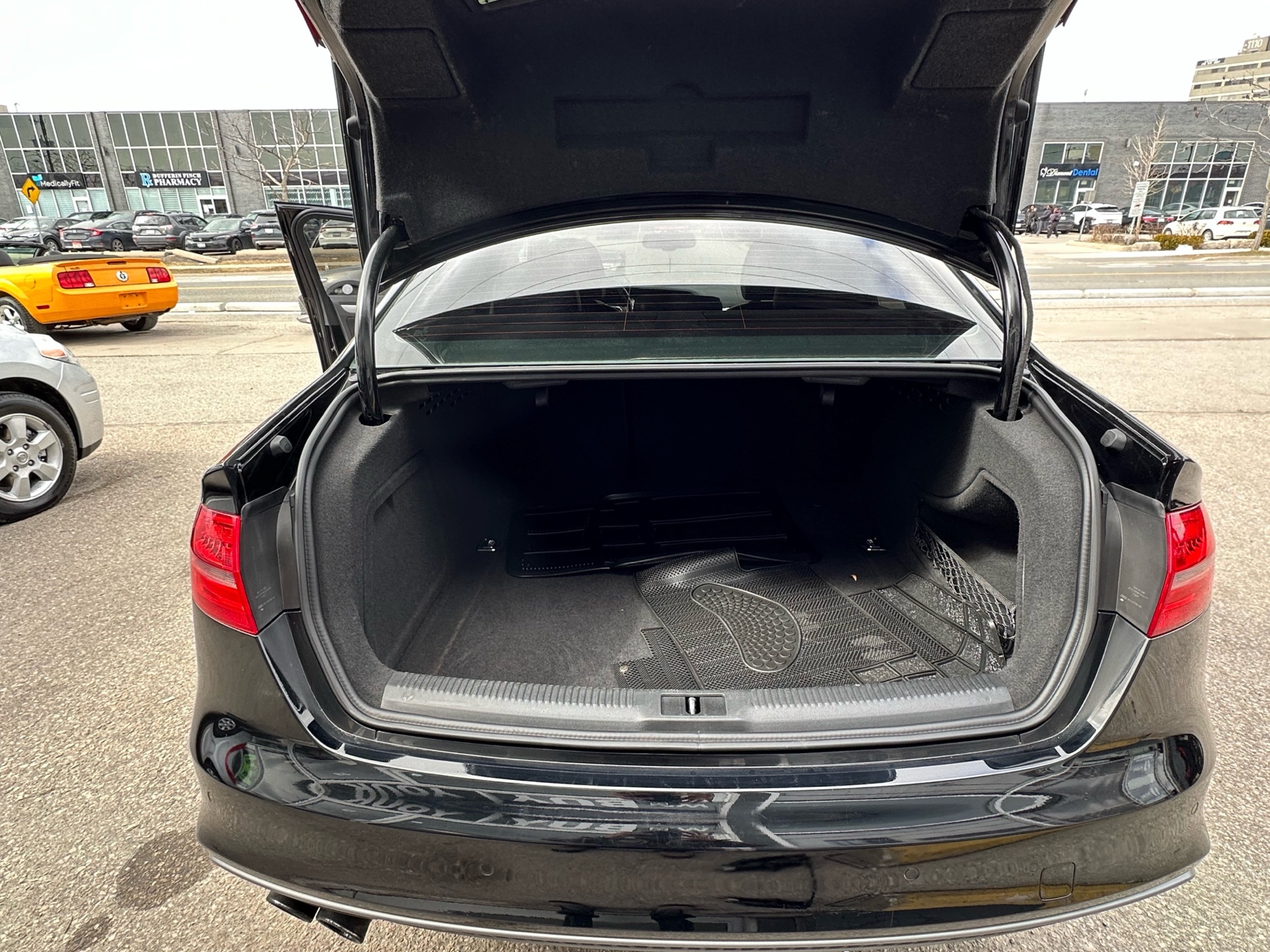 /autocainc/2015-Audi-A4-9511405239402033.jpg