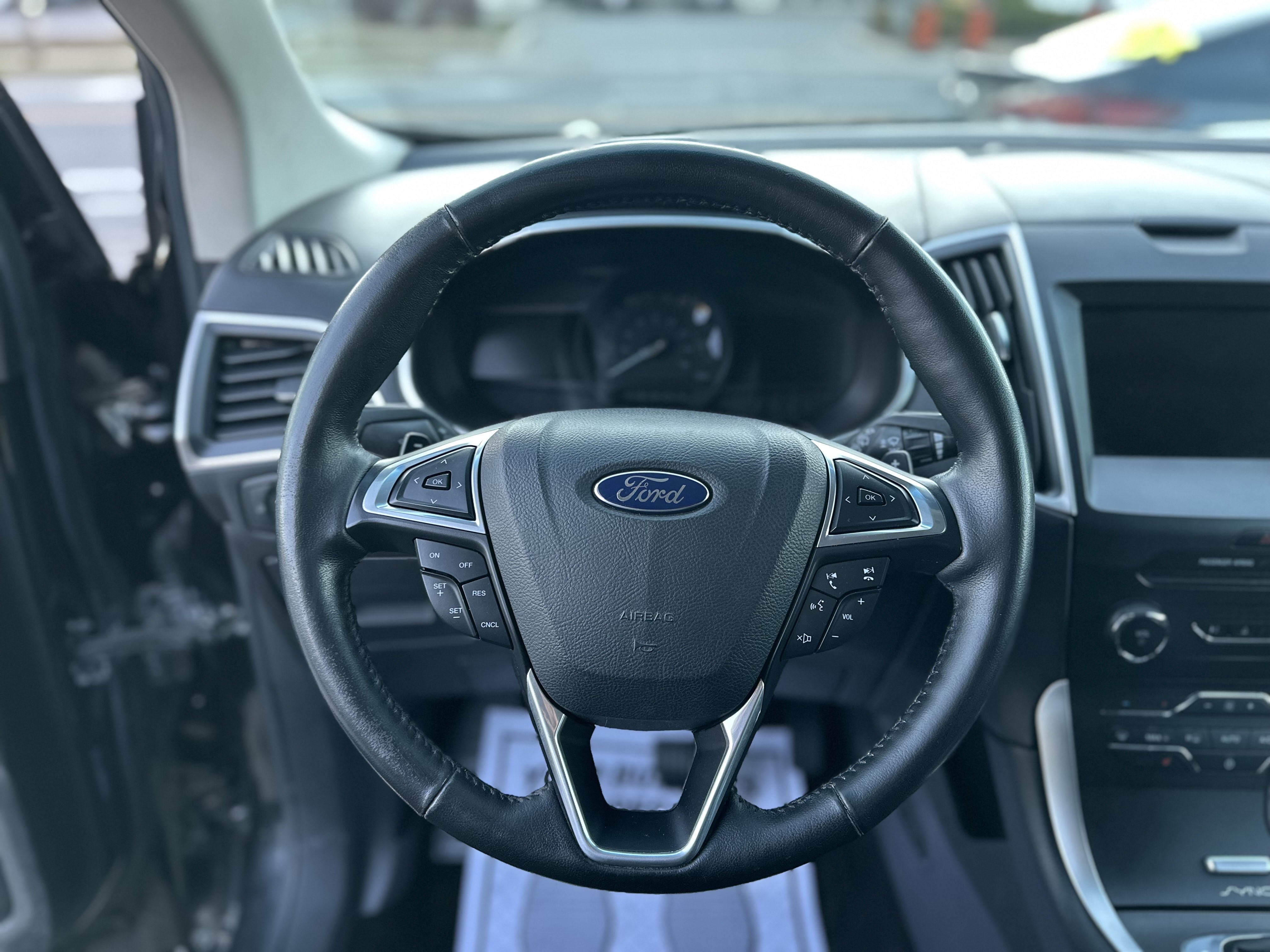 /autocainc/2015-Ford-Edge-2381498365212622.jpg