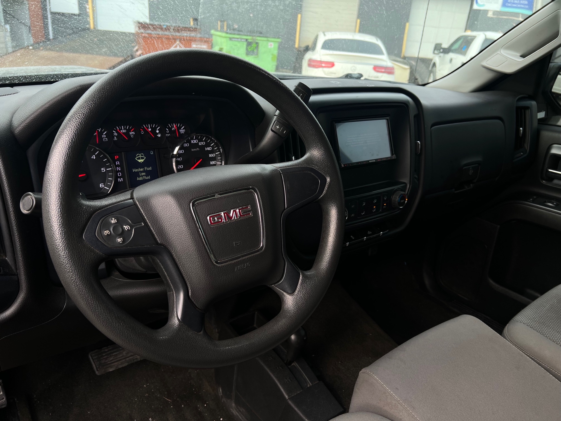 /autocainc/2015-GMC-Sierra1500-6018548139285951.jpg