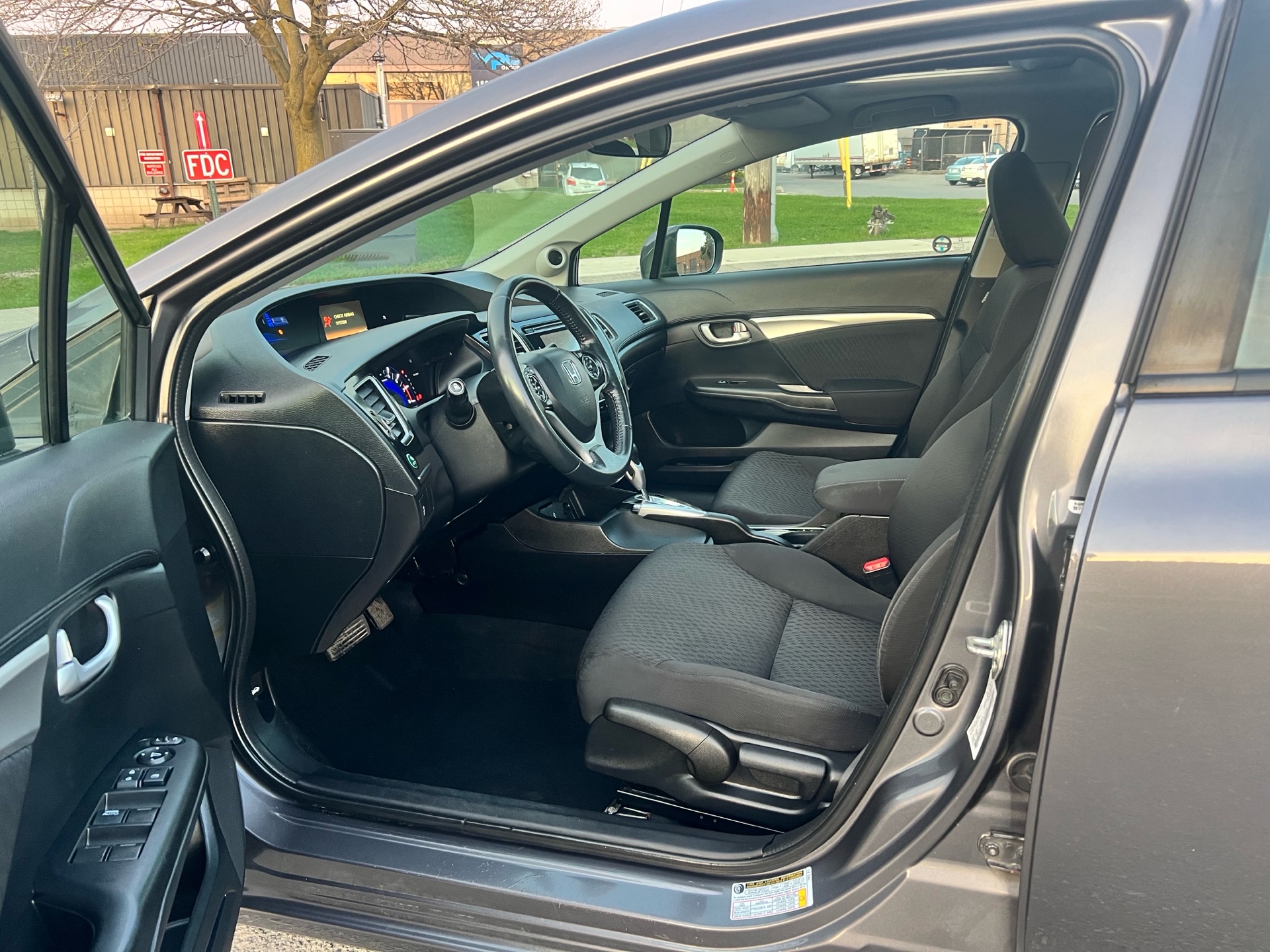 /autocainc/2015-Honda-Civic-19125121054337857.jpg