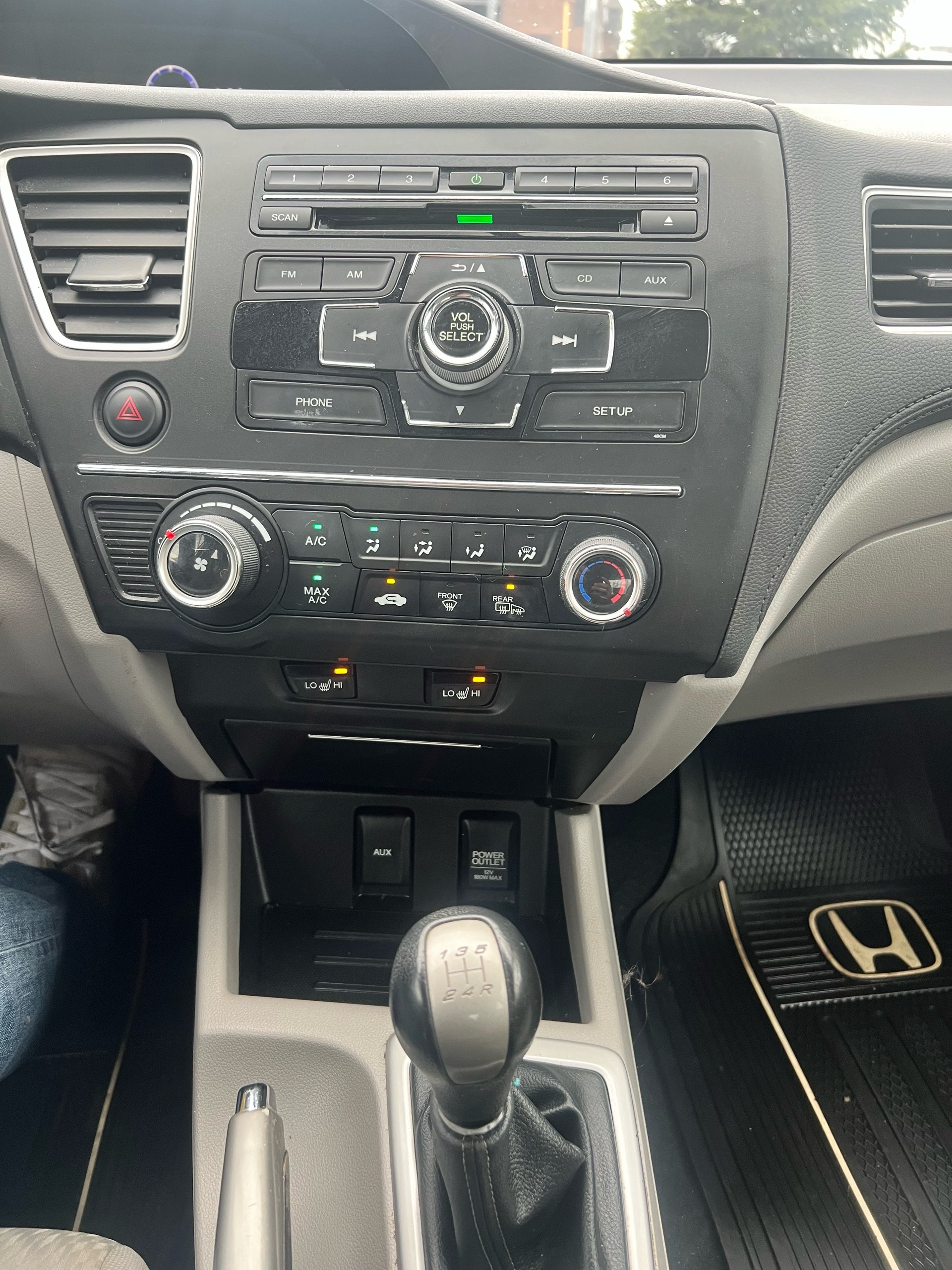 /autocainc/2015-Honda-Civic-23851993134282745.jpg