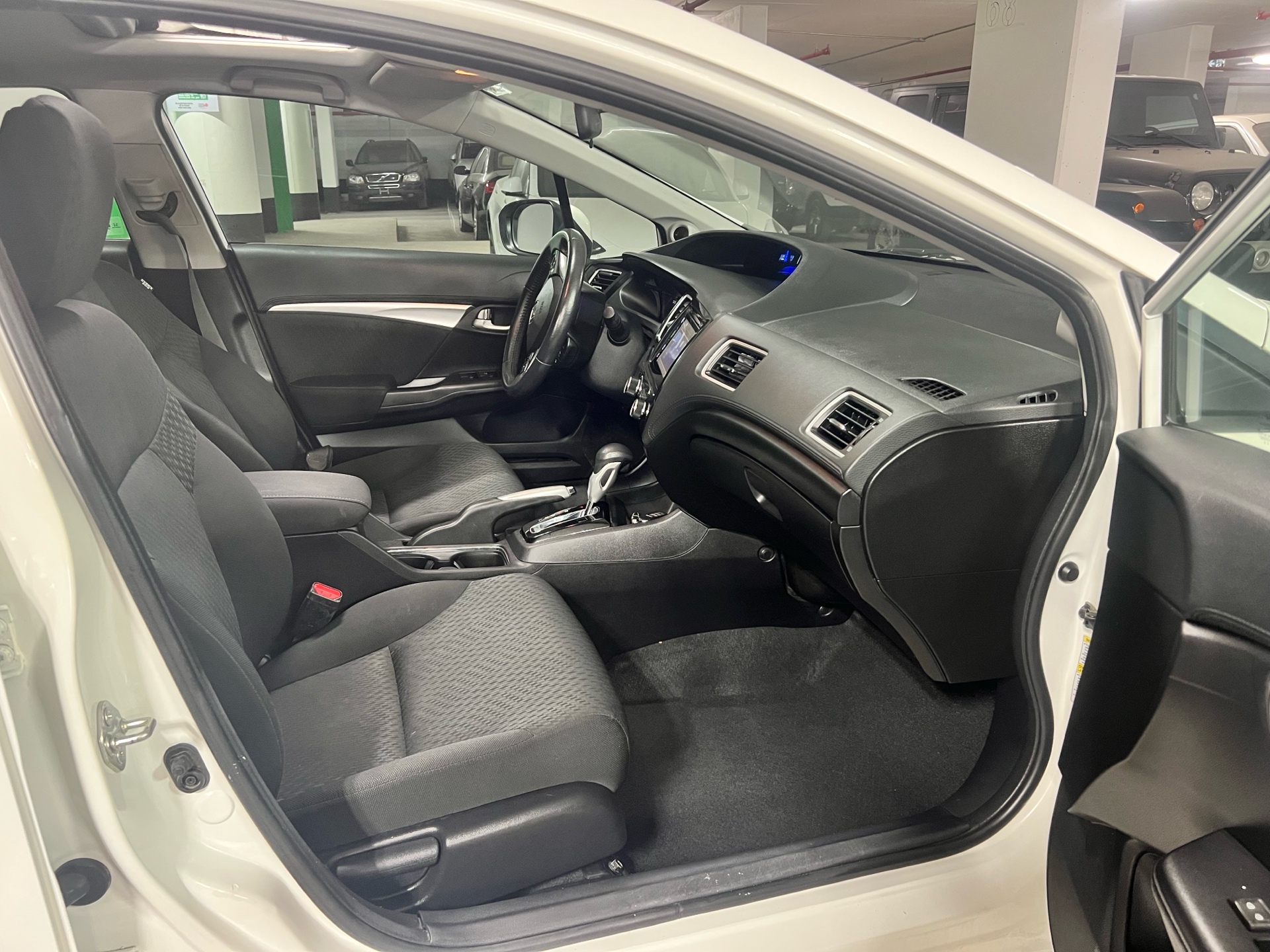 /autocainc/2015-Honda-Civic-2454059451323478.jpg