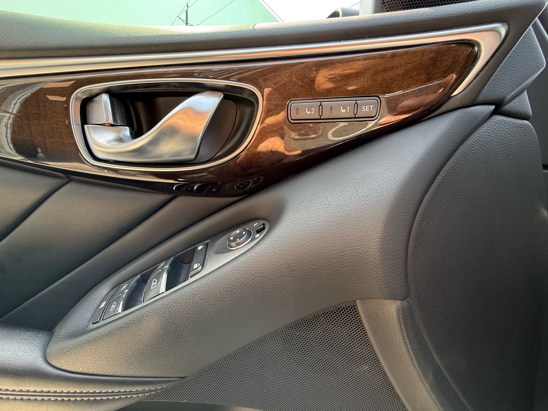 /autocainc/2015-INFINITI-Q50-9186561892152987.jpg