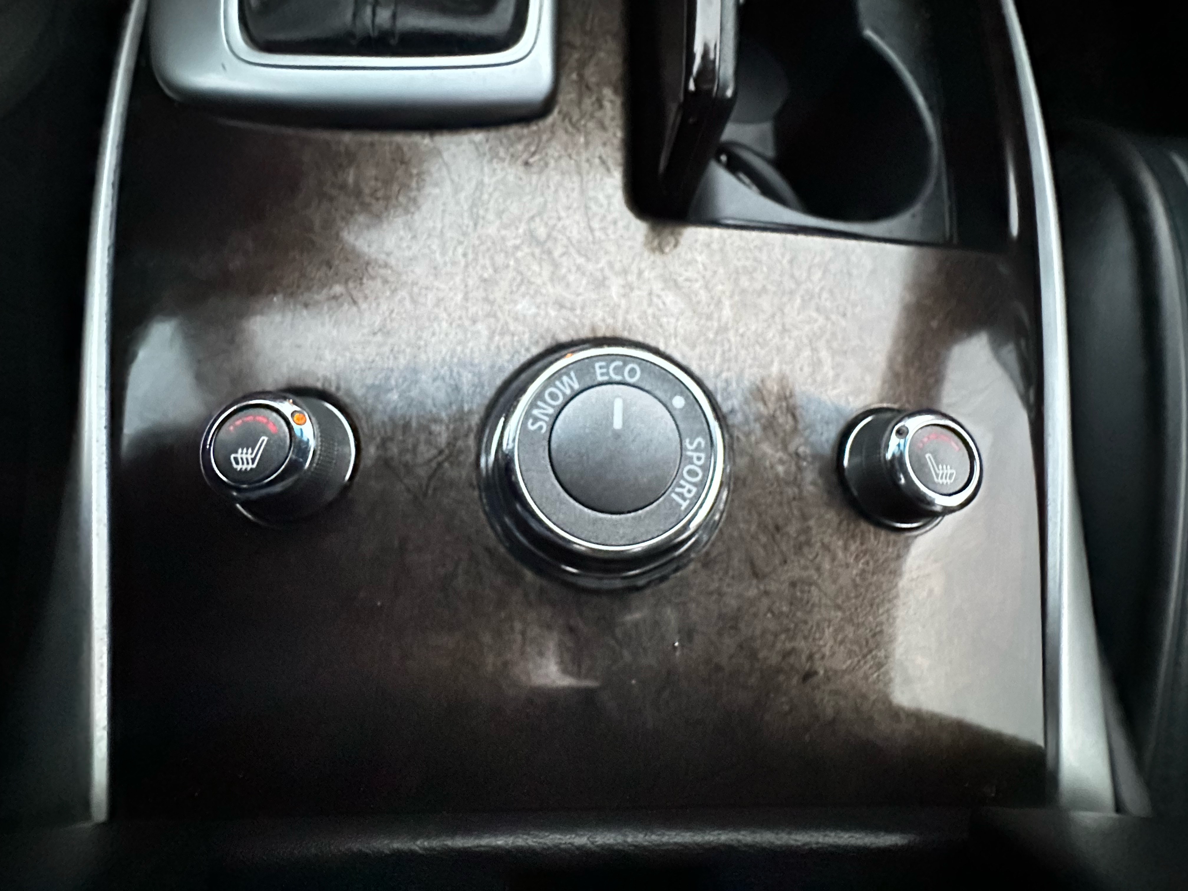 /autocainc/2015-Infiniti-QX60-14984228208718098.jpg
