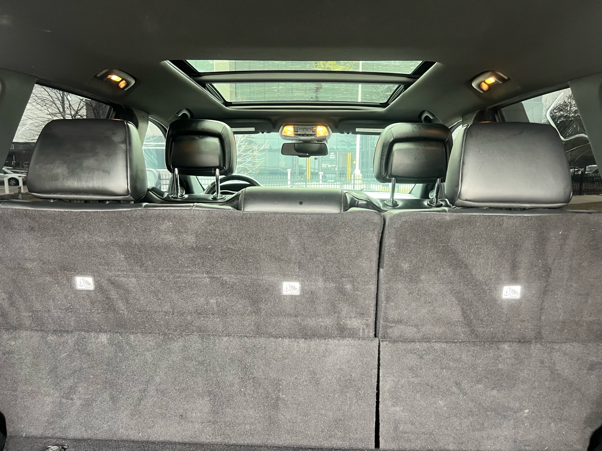 /autocainc/2015-Jeep-GrandCherokee-49885498624557645.jpg