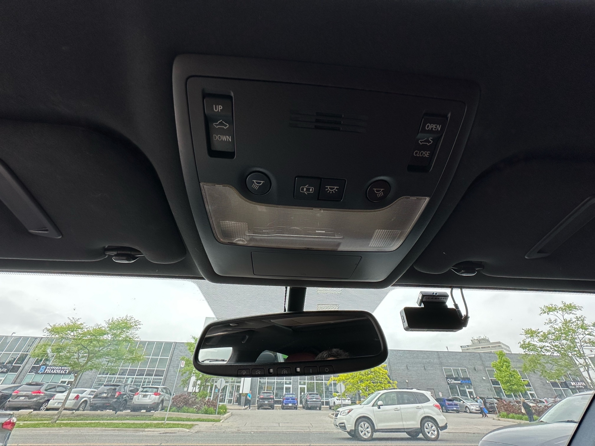 /autocainc/2015-Lexus-IS350-31894958634340975.jpg