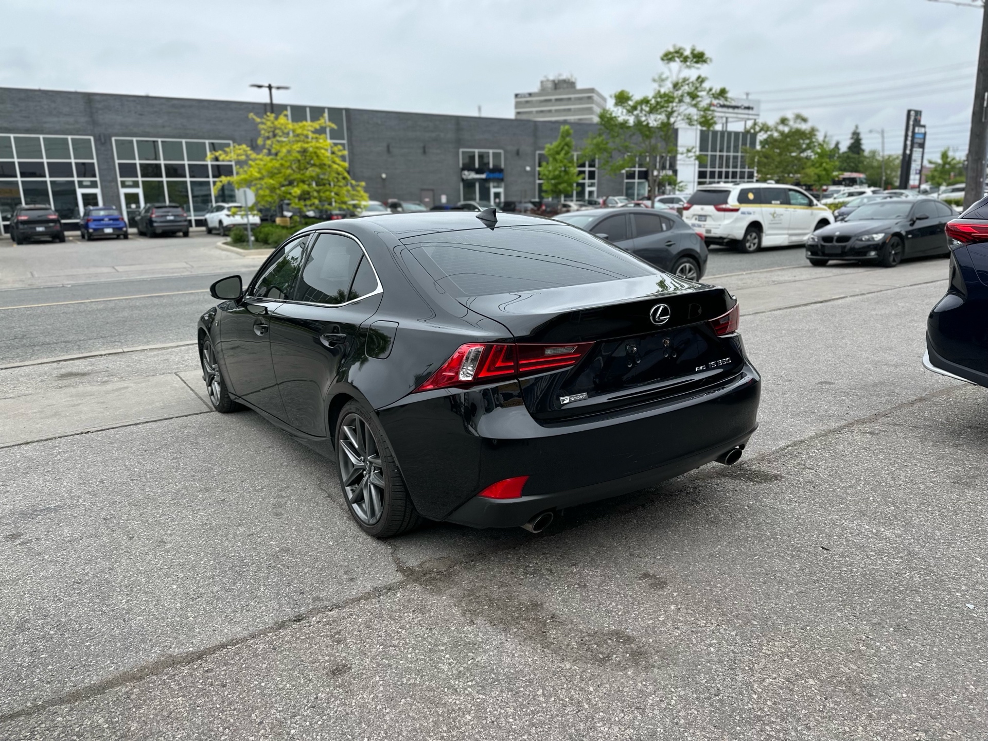 /autocainc/2015-Lexus-IS350-9569337423455804.jpg