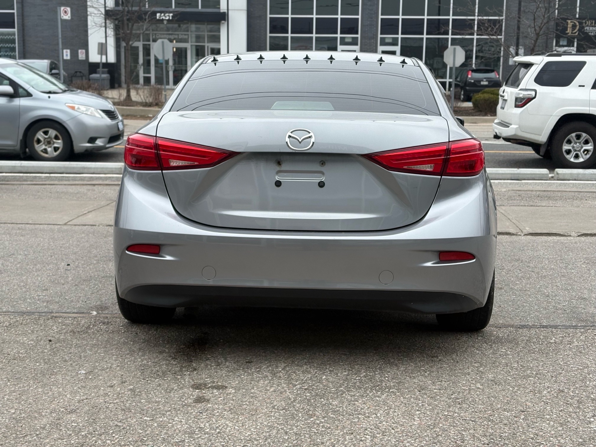 /autocainc/2015-Mazda-Mazda3-13429825948736518.jpg