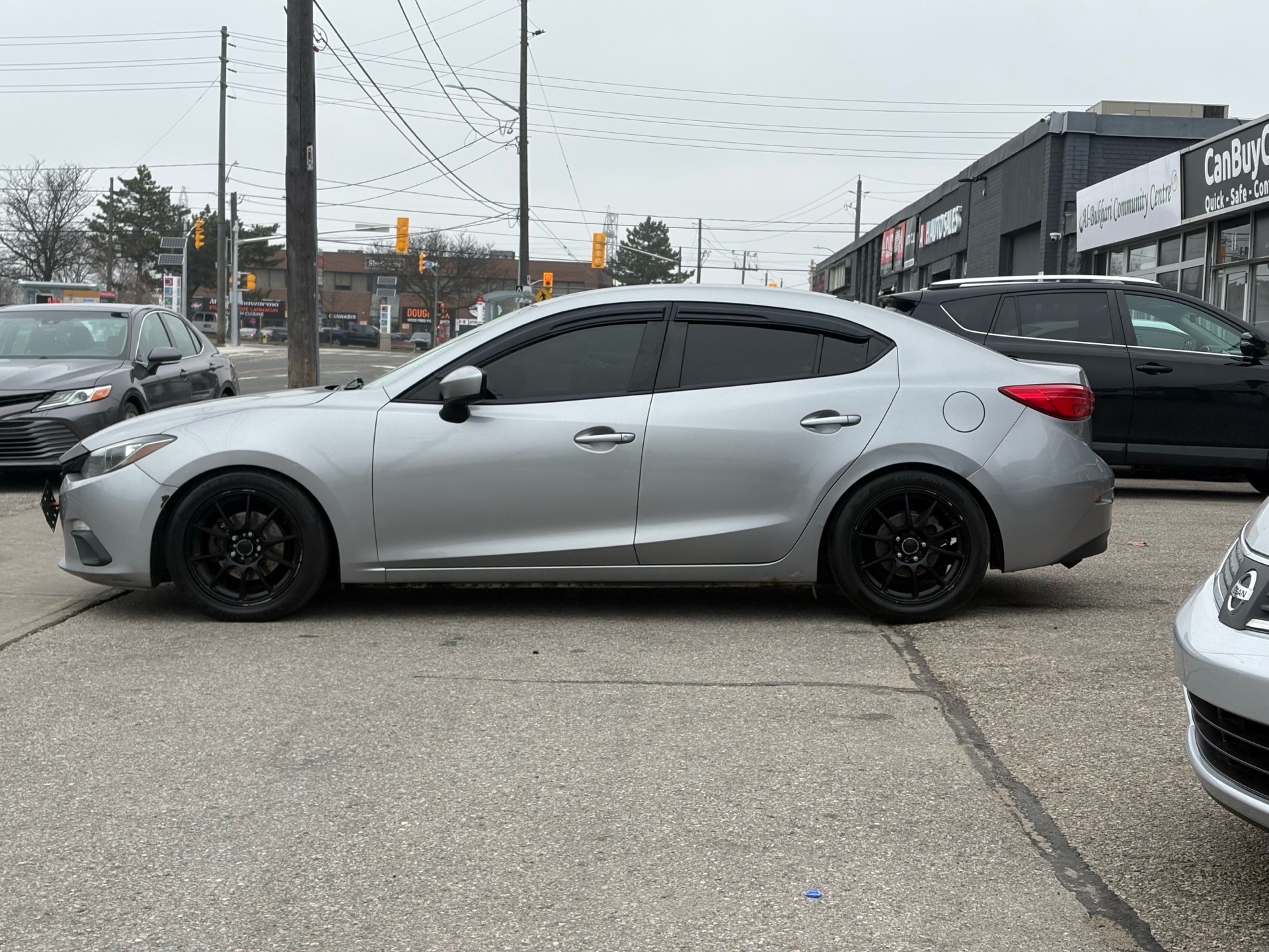 /autocainc/2015-Mazda-Mazda3-4480630351918178.jpg