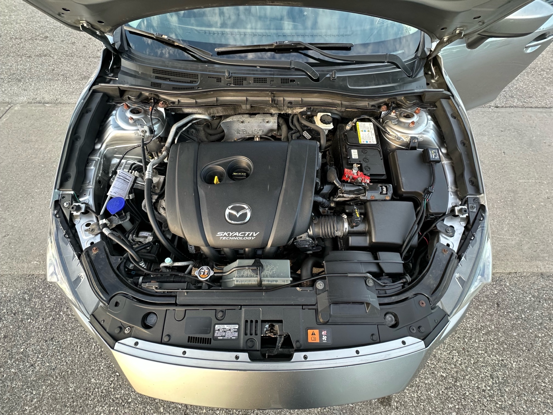 /autocainc/2015-Mazda-Mazda3-44994475861557826.jpg