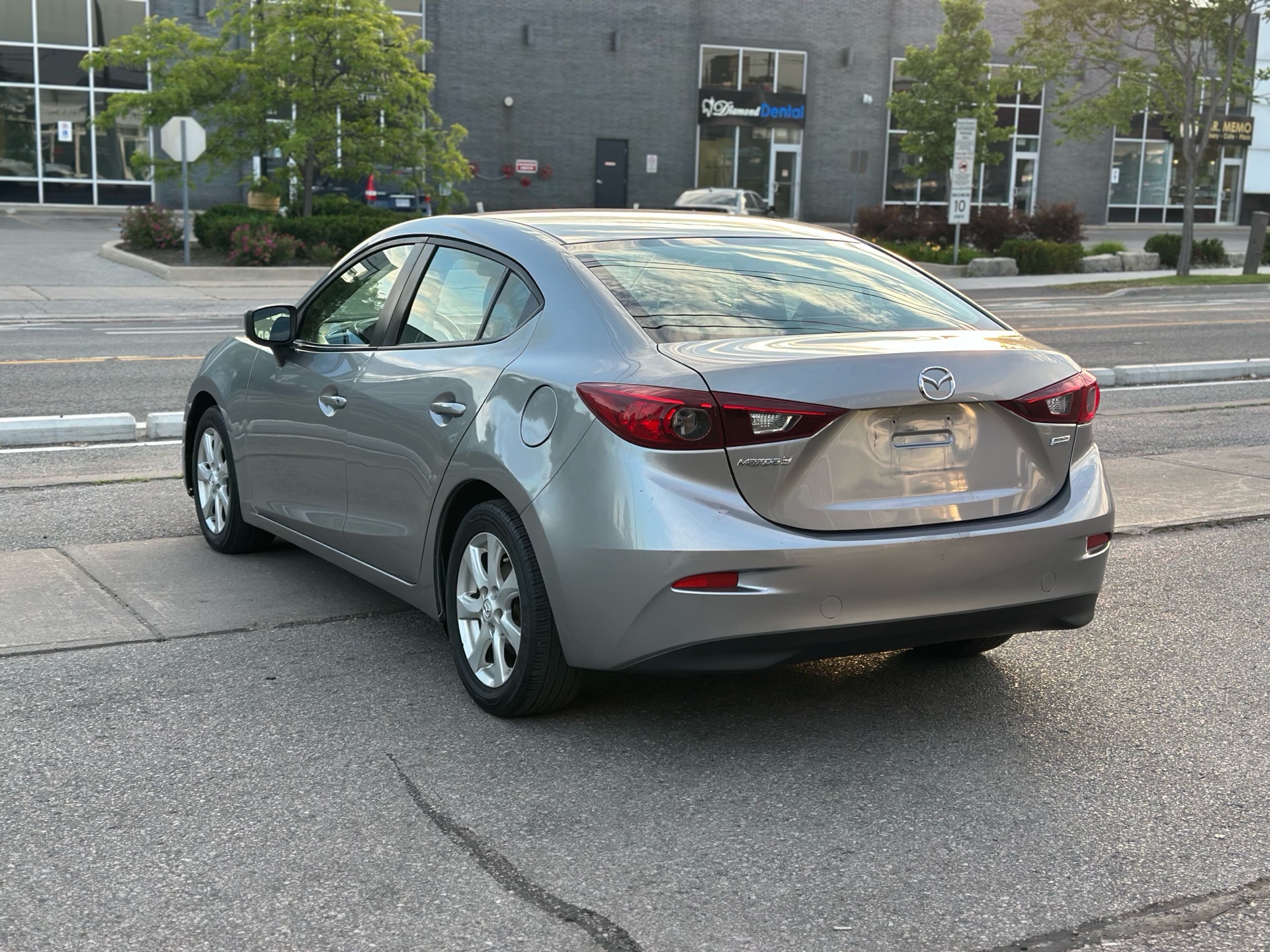 /autocainc/2015-Mazda-Mazda3-5790954773695023.jpg