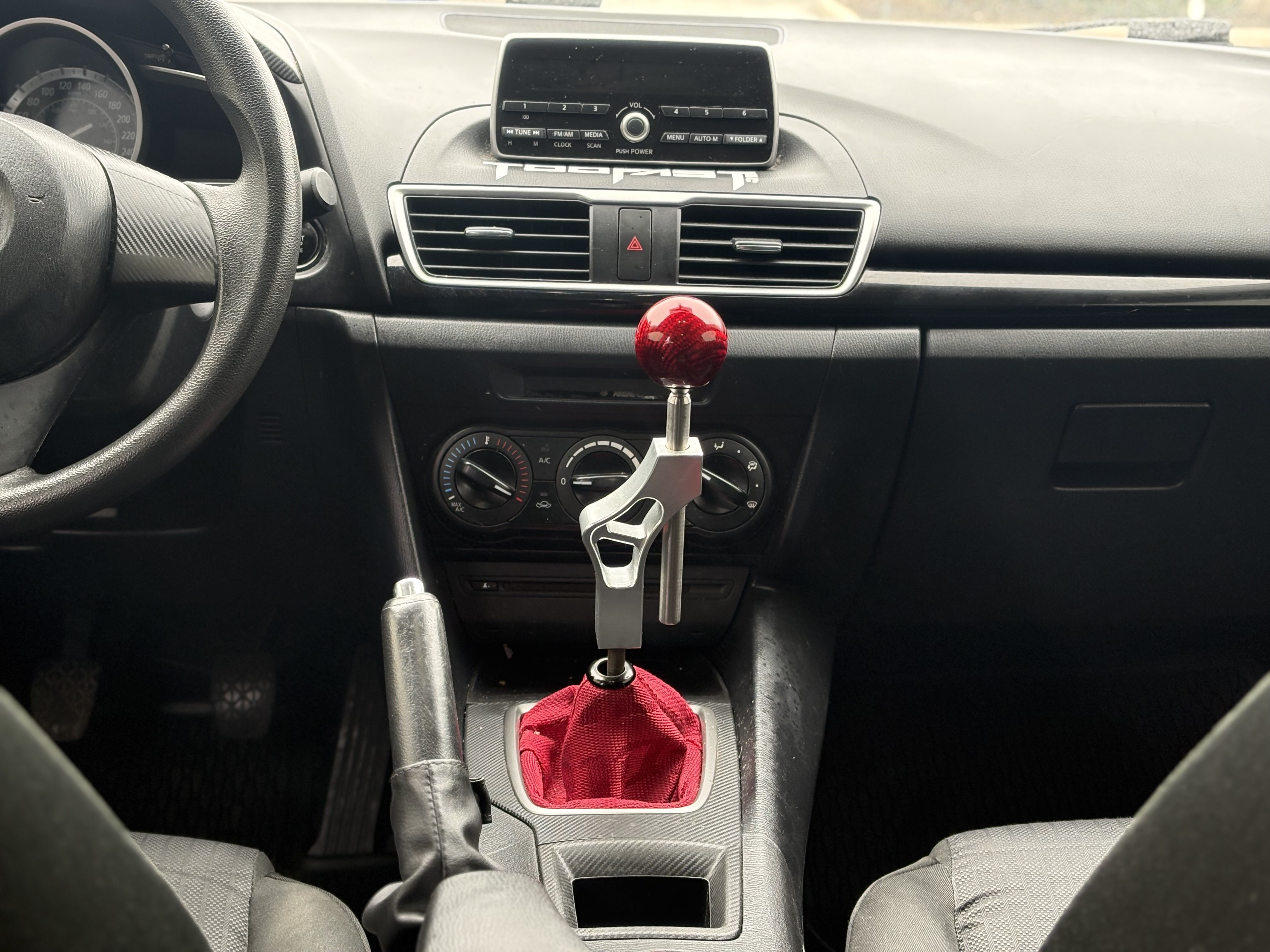 /autocainc/2015-Mazda-Mazda3-5979512541113012.jpg