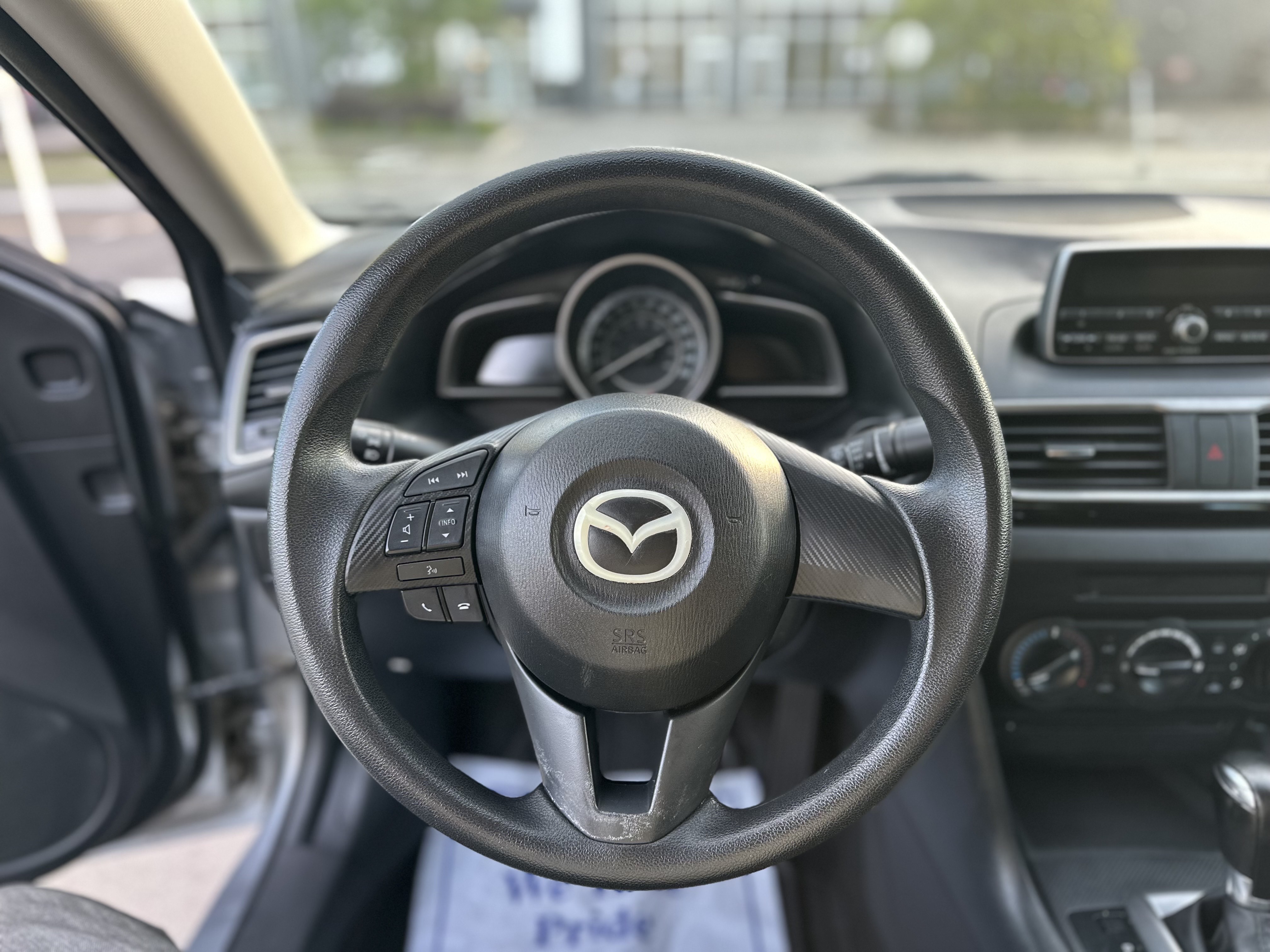 /autocainc/2015-Mazda-Mazda3-7737790471074633.jpg