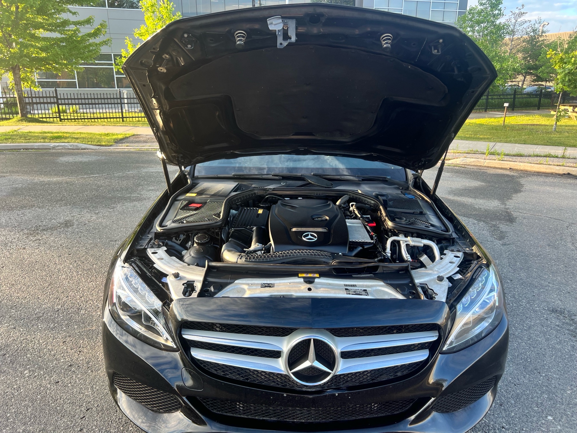 /autocainc/2015-Mercedes-Benz-C-Class-04391853559331893.jpg