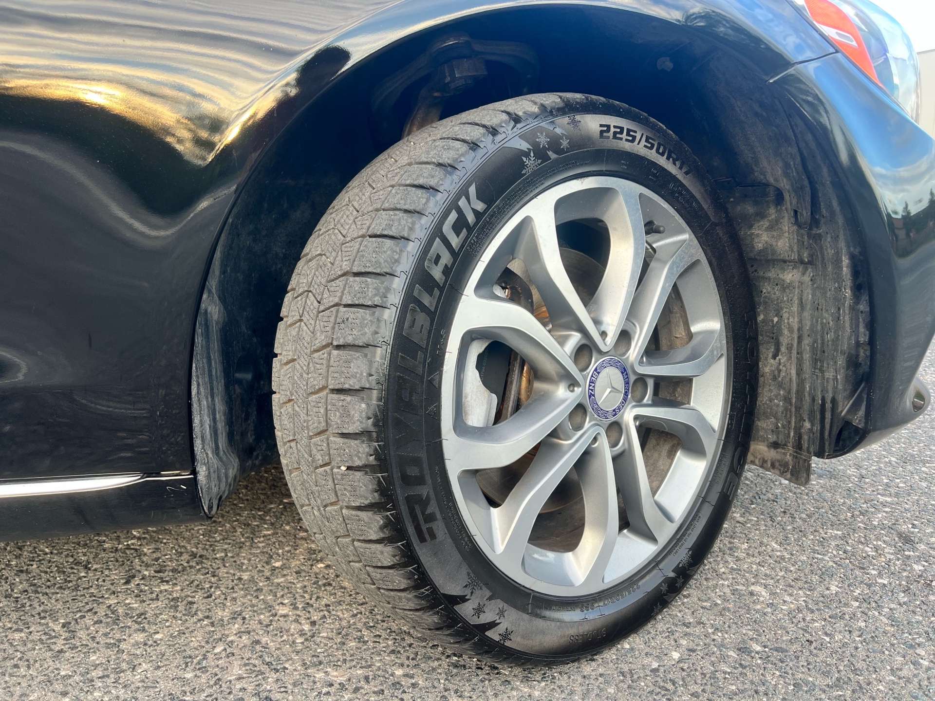 /autocainc/2015-Mercedes-Benz-C-Class-6834102846336219.jpg
