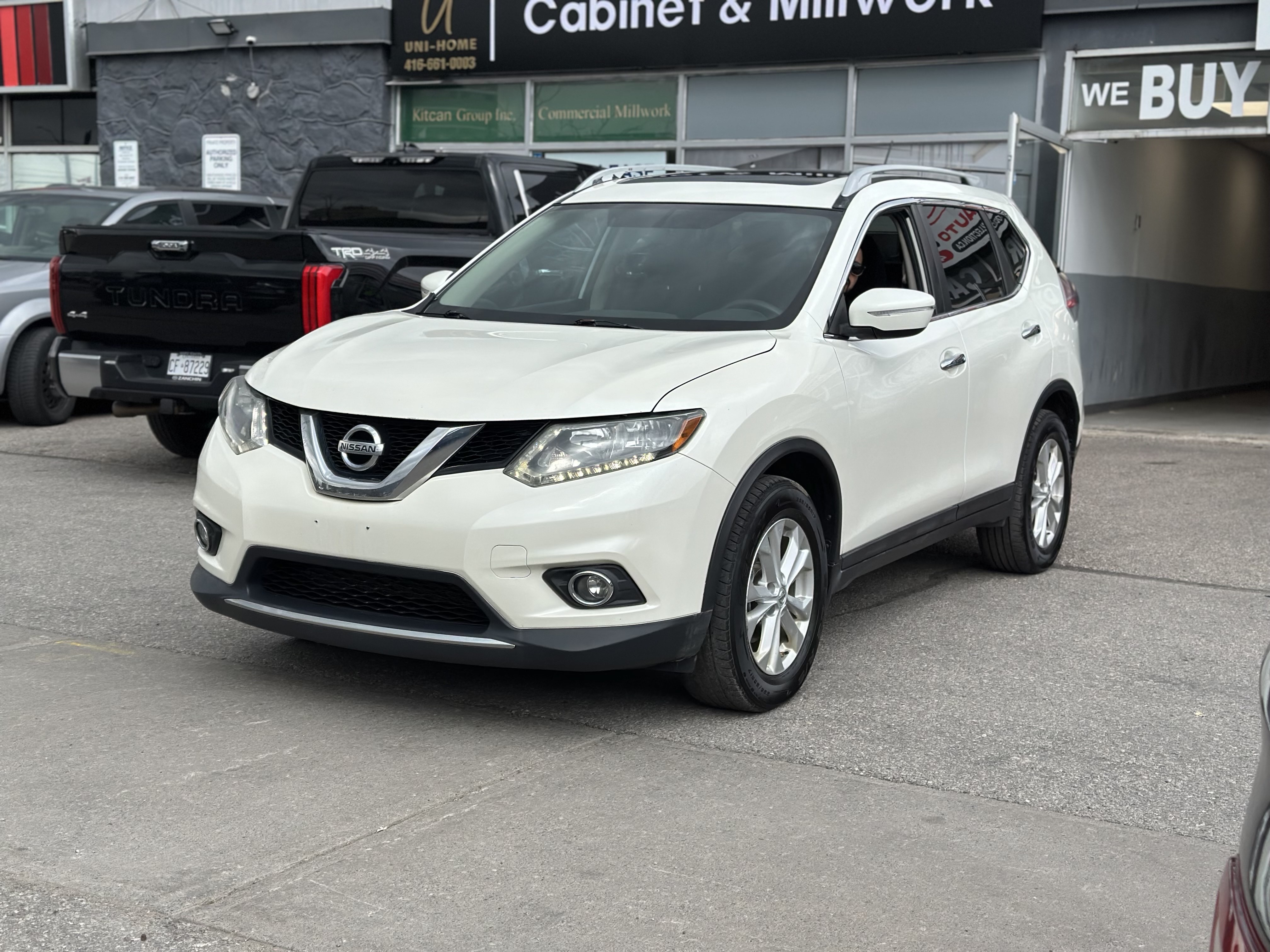 /autocainc/2015-Nissan-Rogue-44590057400955785.jpg