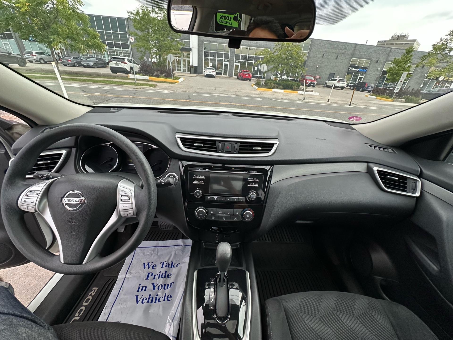 /autocainc/2015-Nissan-Rogue-48130232813283524.jpg