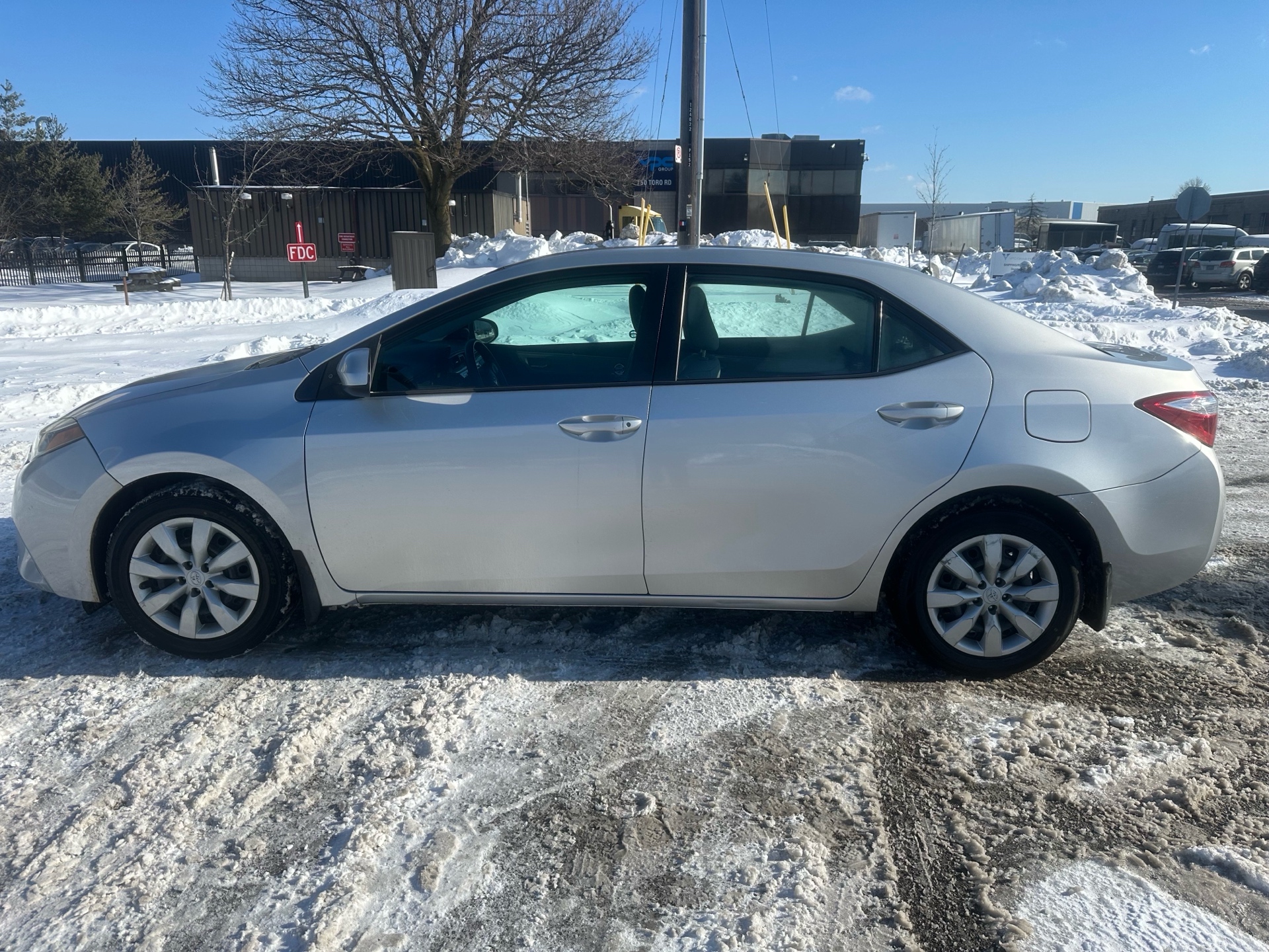 /autocainc/2015-Toyota-Corolla-20304736480031593.jpg