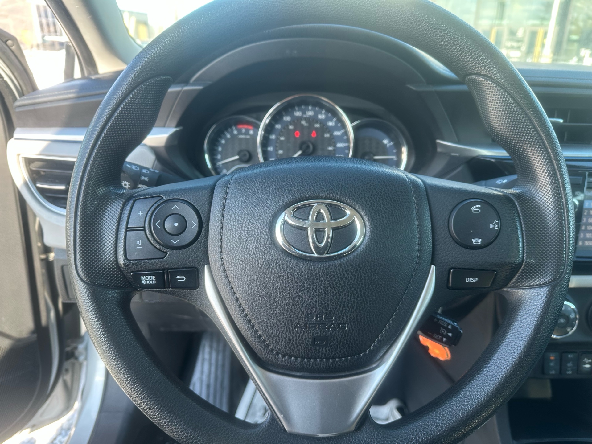 /autocainc/2015-Toyota-Corolla-5331431291725997.jpg