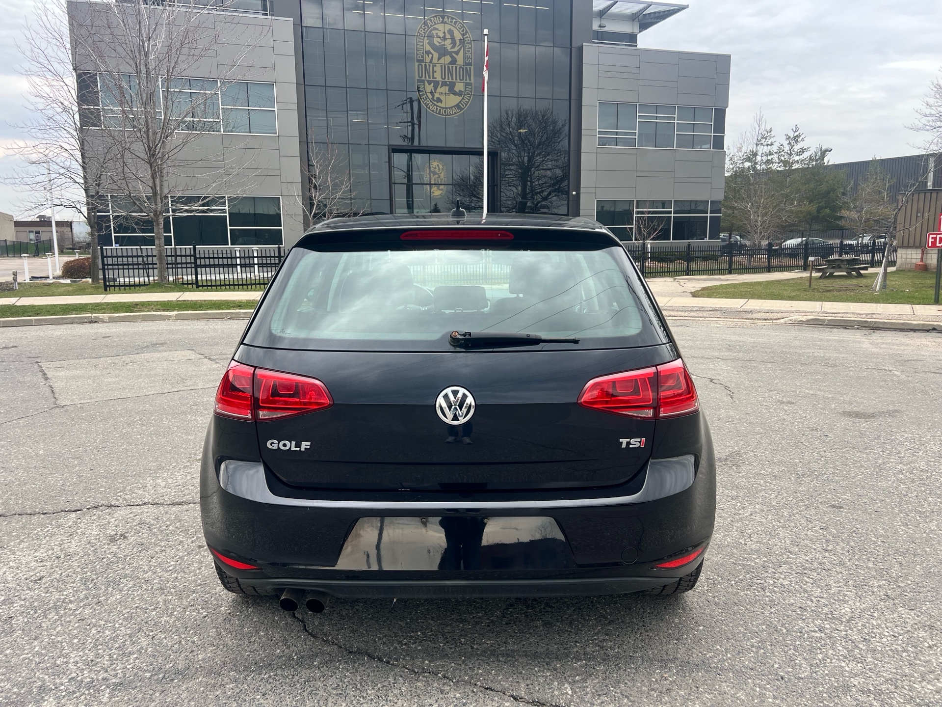 /autocainc/2015-Volkswagen-Golf-34620788275535186.jpg