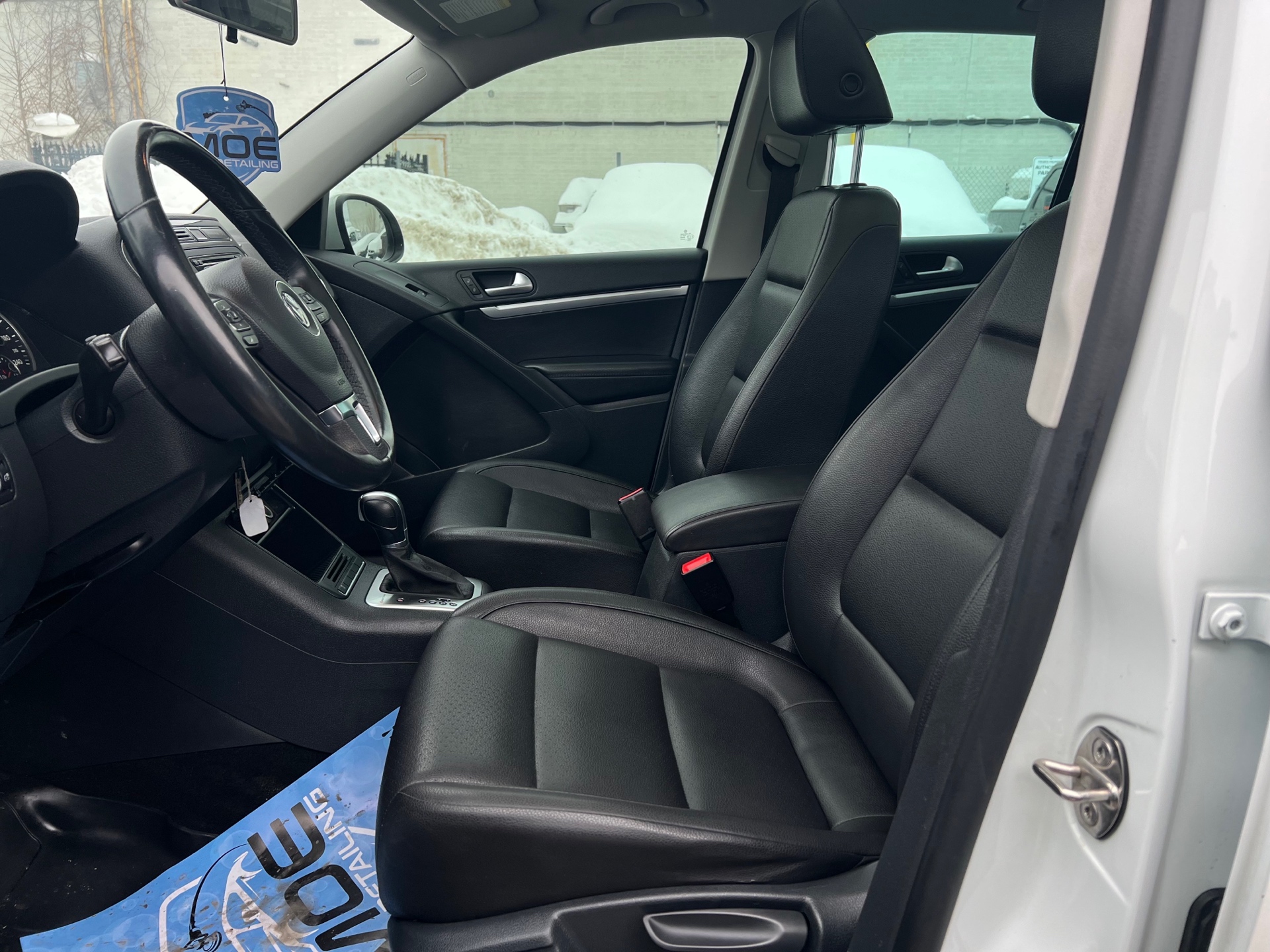 /autocainc/2015-Volkswagen-Tiguan-6834140553589652.jpg