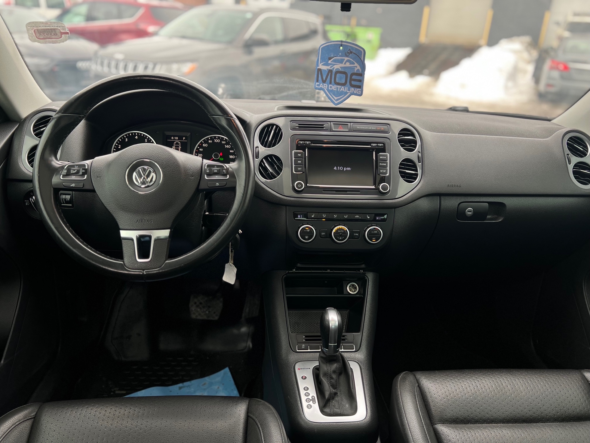 /autocainc/2015-Volkswagen-Tiguan-9395206000727025.jpg