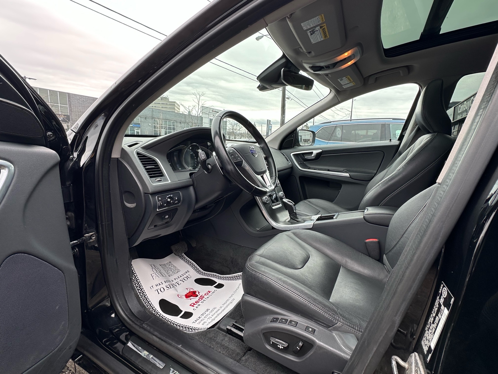 /autocainc/2015-Volvo-XC60-11976892272827455.jpg