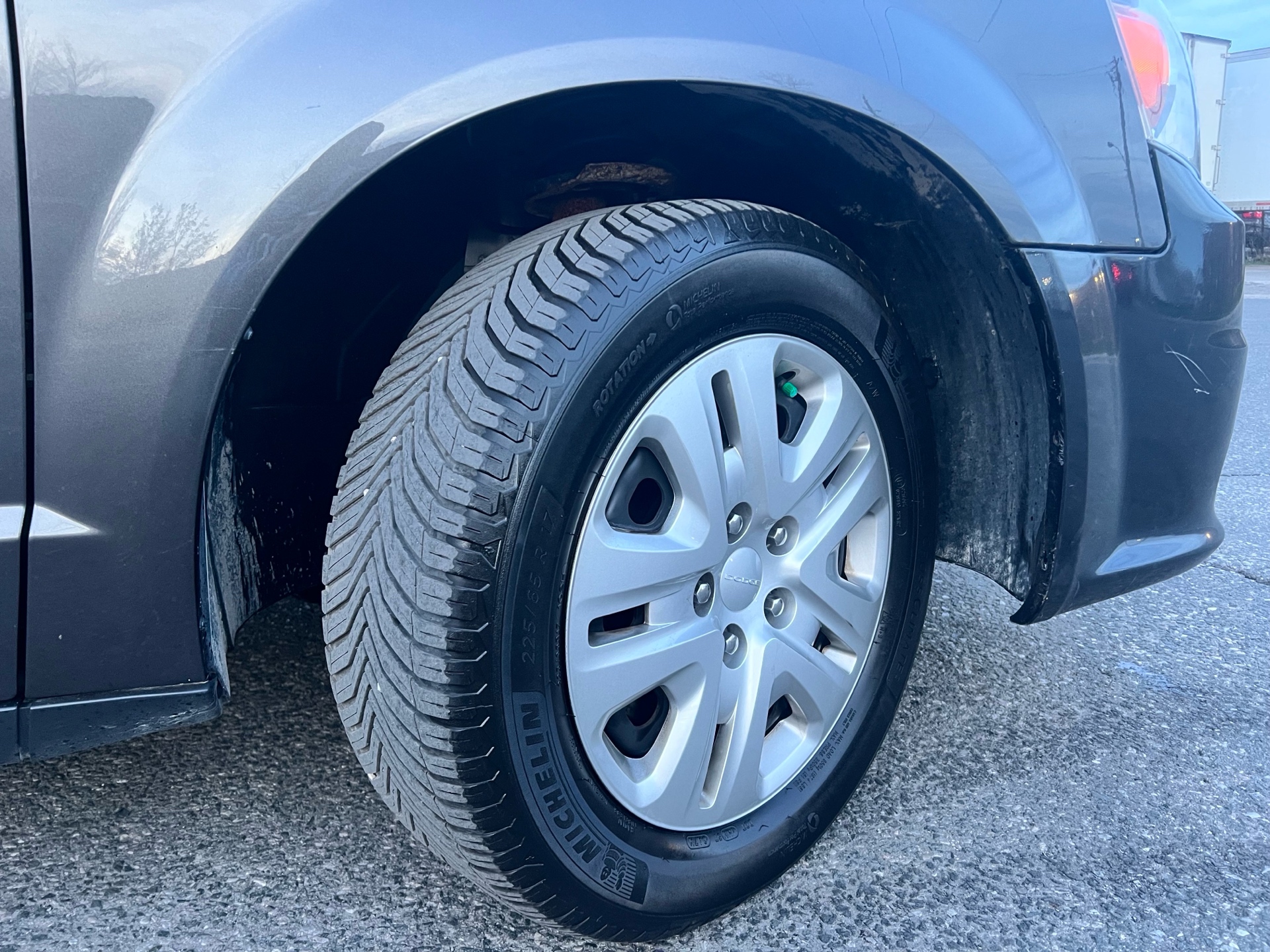 /autocainc/2016-Dodge-GrandCaravan-6649918167926057.jpg