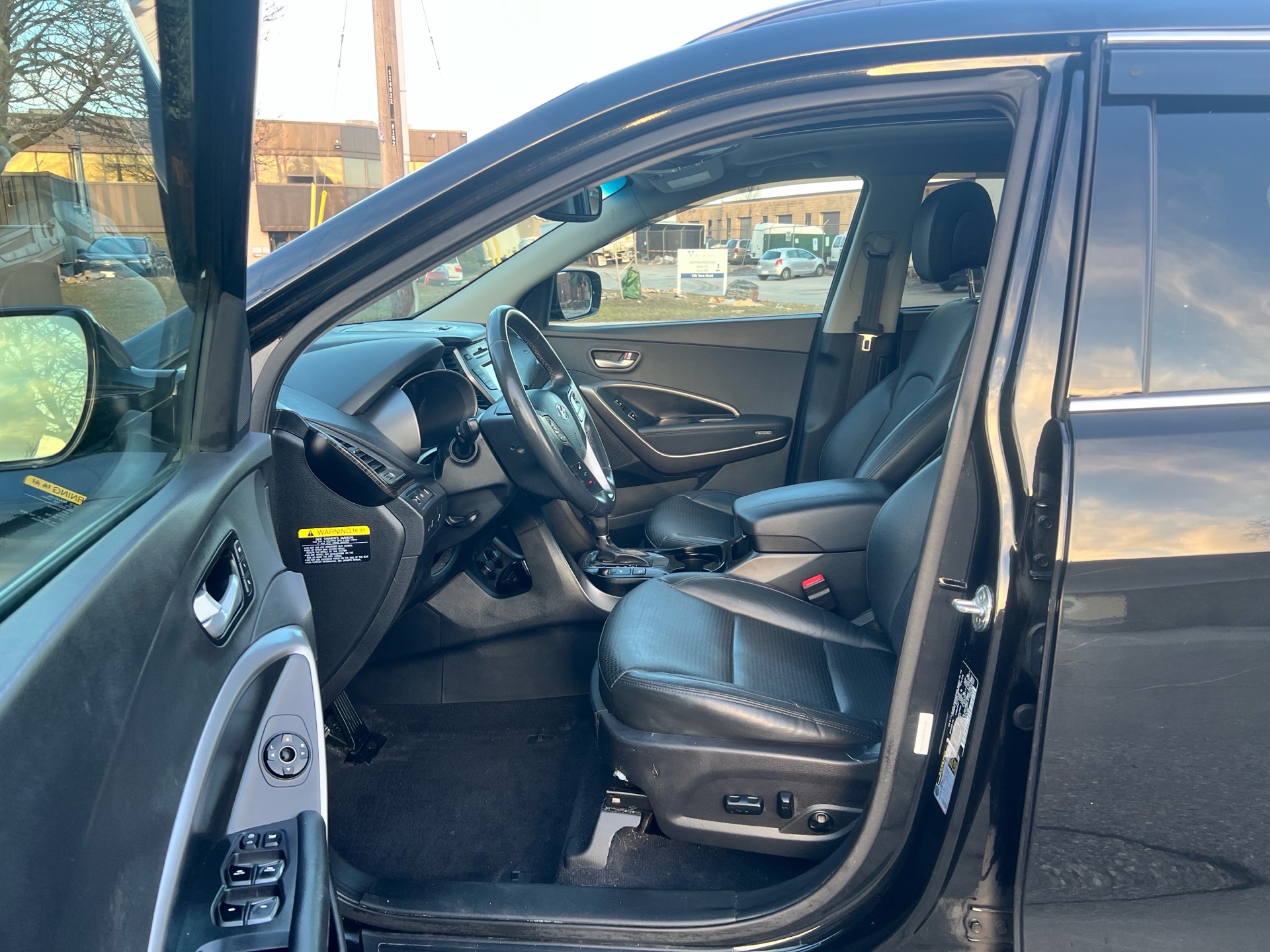 /autocainc/2016-Hyundai-SantaFe-6826979809220641.jpg