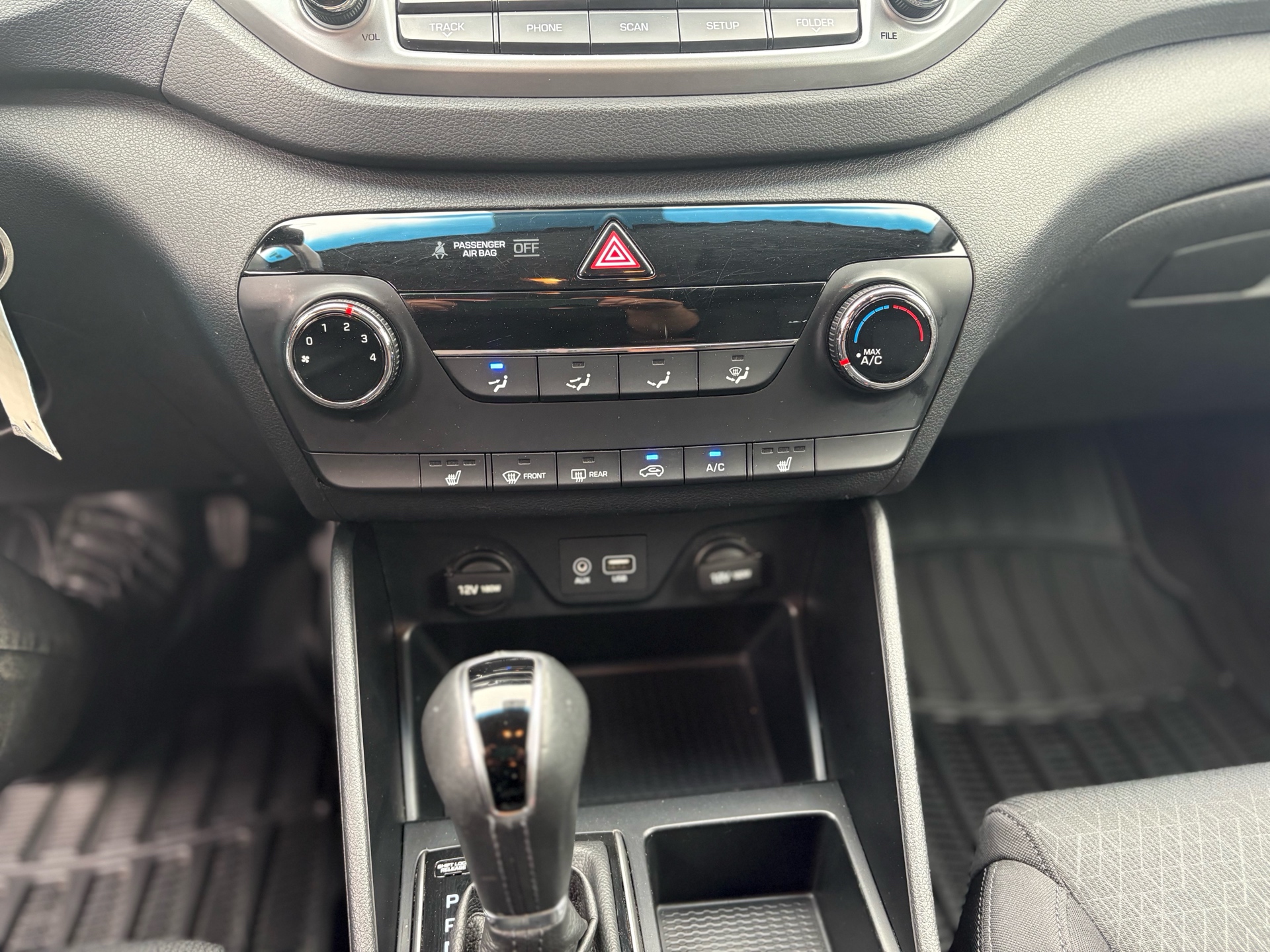 /autocainc/2016-Hyundai-Tucson-7762102742452532.jpg