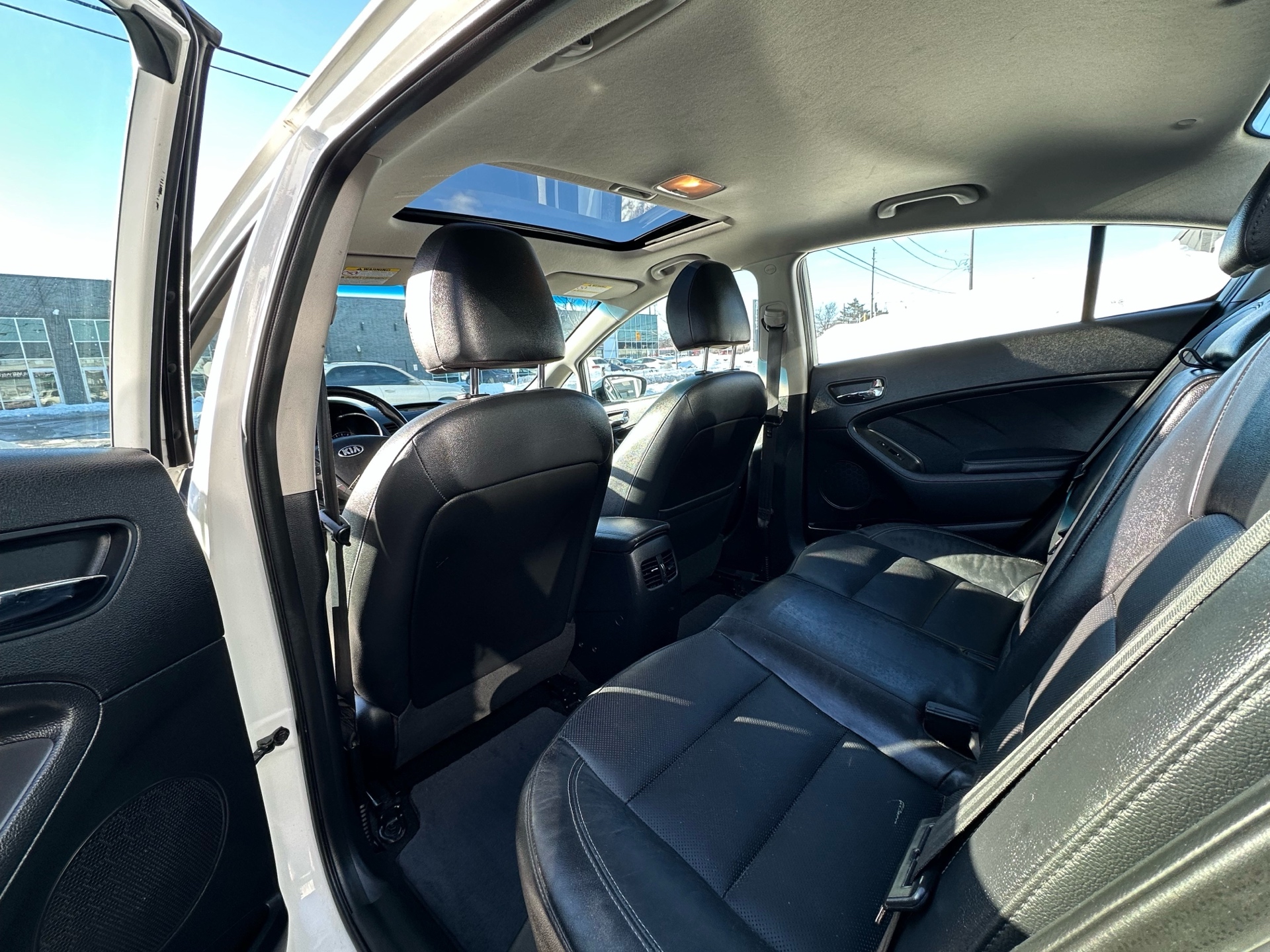 /autocainc/2016-Kia-Forte-06450667546025657.jpg