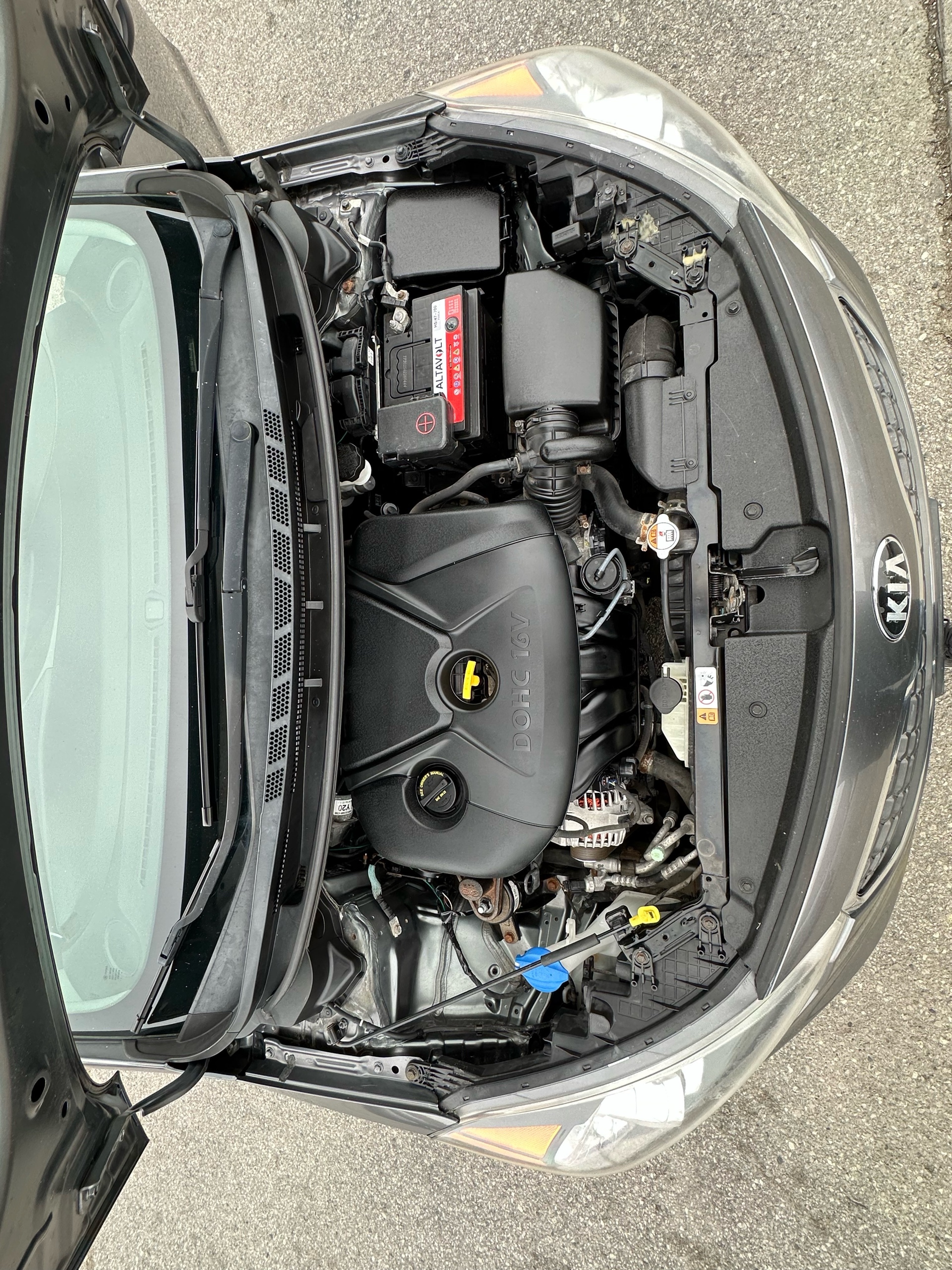 /autocainc/2016-Kia-Forte-10388895843342372.jpg
